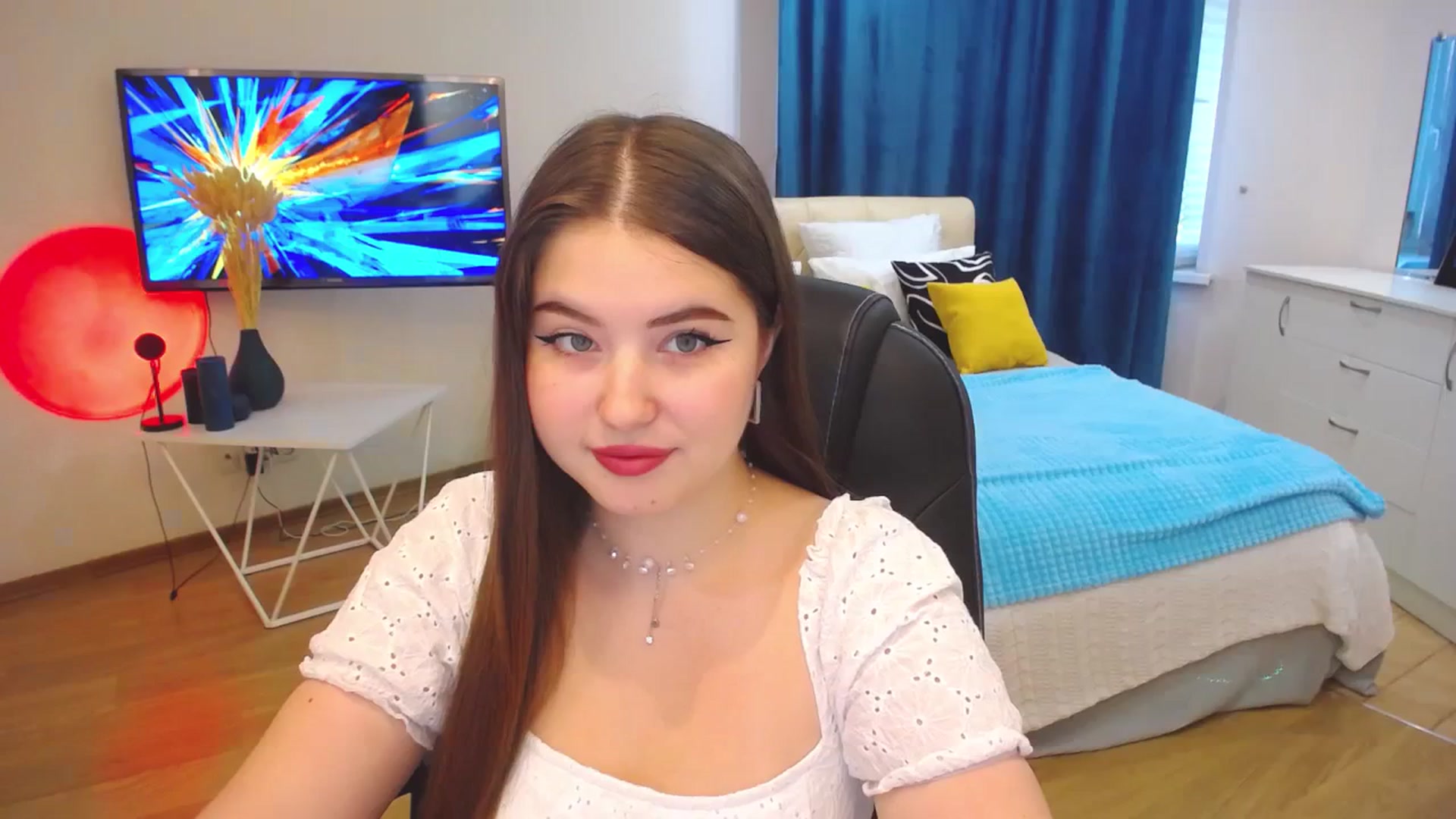 Gallery image thumbnail from AdmireMyEyes's myfreecams stream on, 09/25/2023, 05:06 image 7 of 20