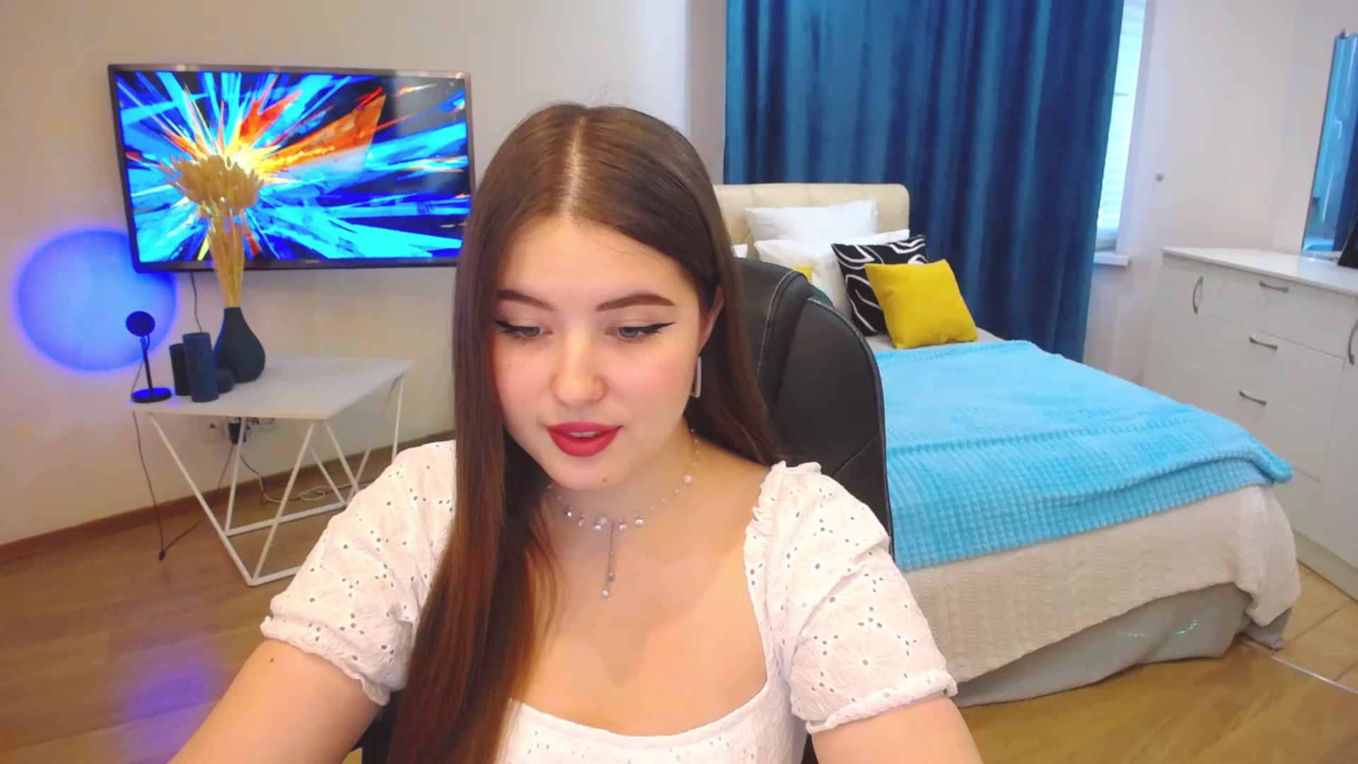 Gallery image thumbnail from AdmireMyEyes's myfreecams stream on, 09/25/2023, 05:06 image 1 of 20