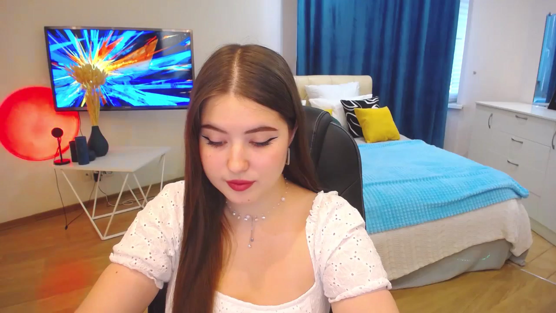 Gallery image thumbnail from AdmireMyEyes's myfreecams stream on, 09/25/2023, 05:06 image 2 of 20