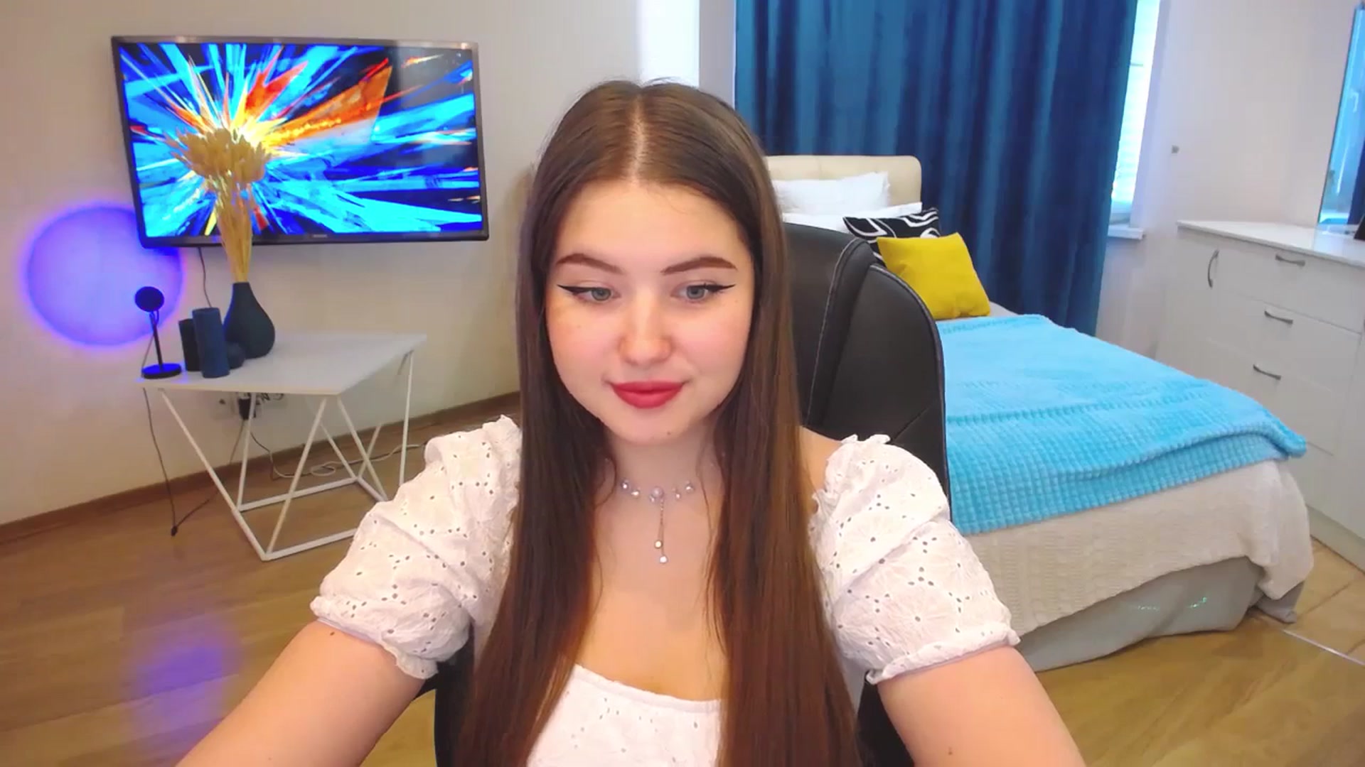 Gallery image thumbnail from AdmireMyEyes's myfreecams stream on, 09/25/2023, 09:55 image 19 of 20