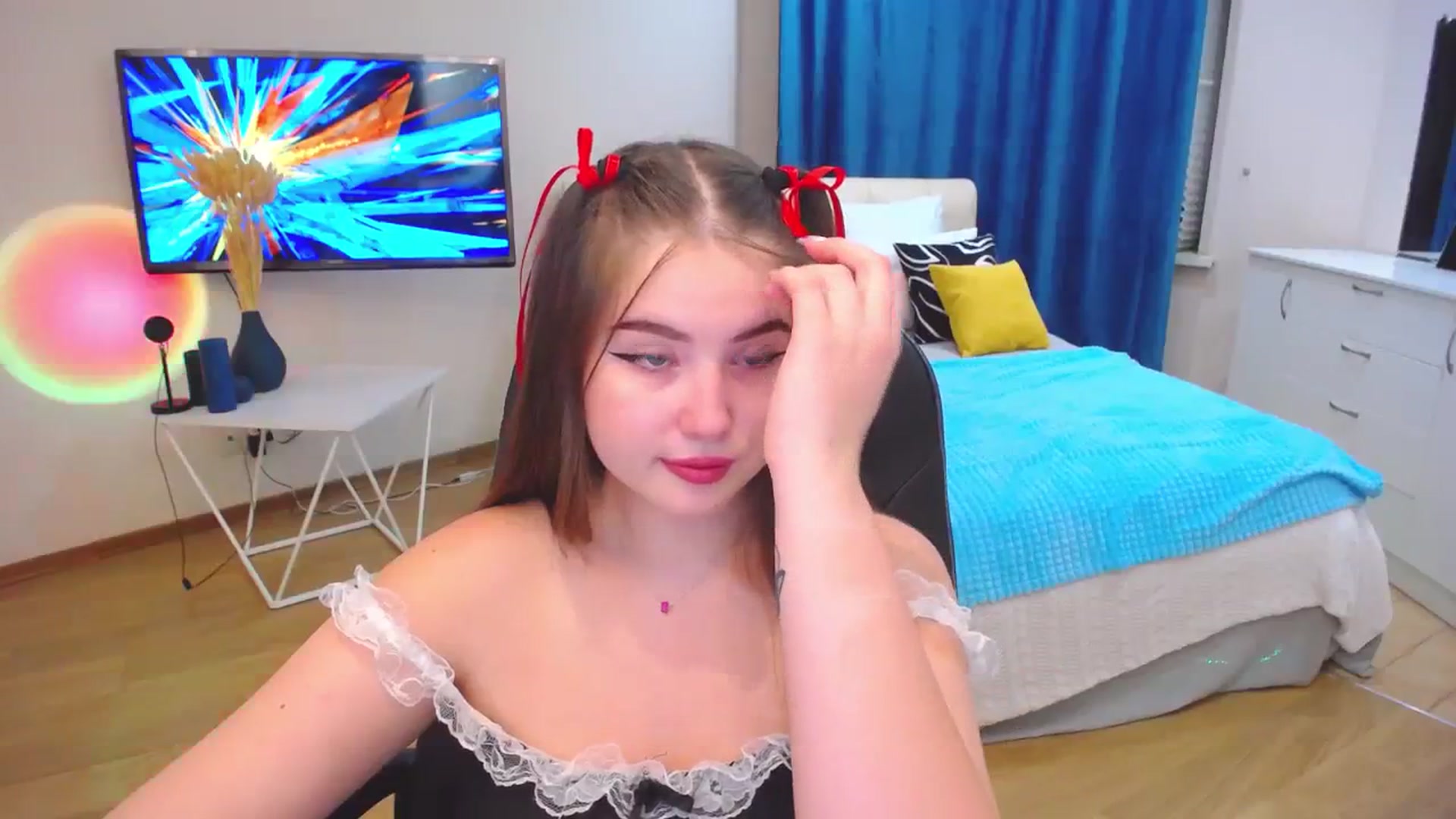 Gallery image thumbnail from AdmireMyEyes's myfreecams stream on, 09/26/2023, 16:48 image 11 of 20