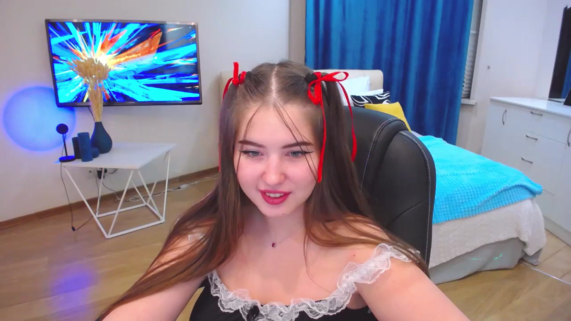 Gallery image thumbnail from AdmireMyEyes's myfreecams stream on, 09/26/2023, 16:48 image 16 of 20