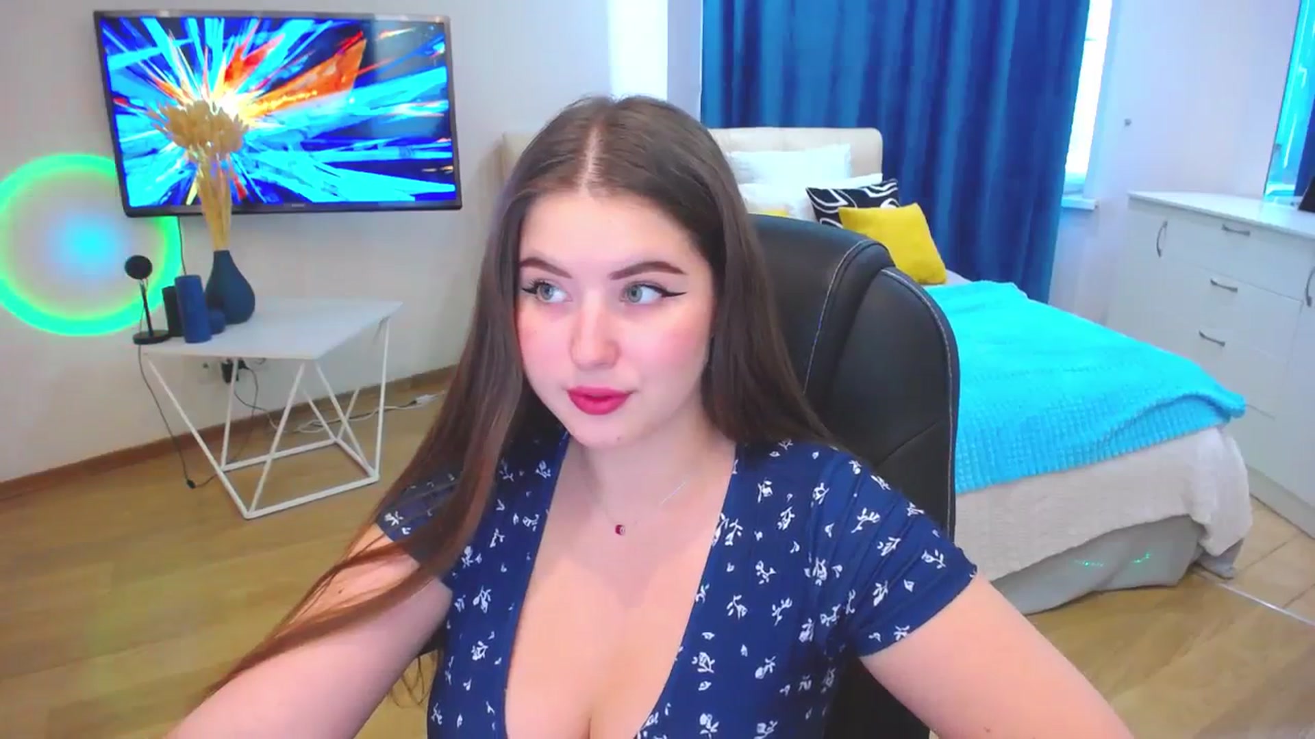 Gallery image thumbnail from AdmireMyEyes's myfreecams stream on, 09/27/2023, 09:46 image 6 of 20