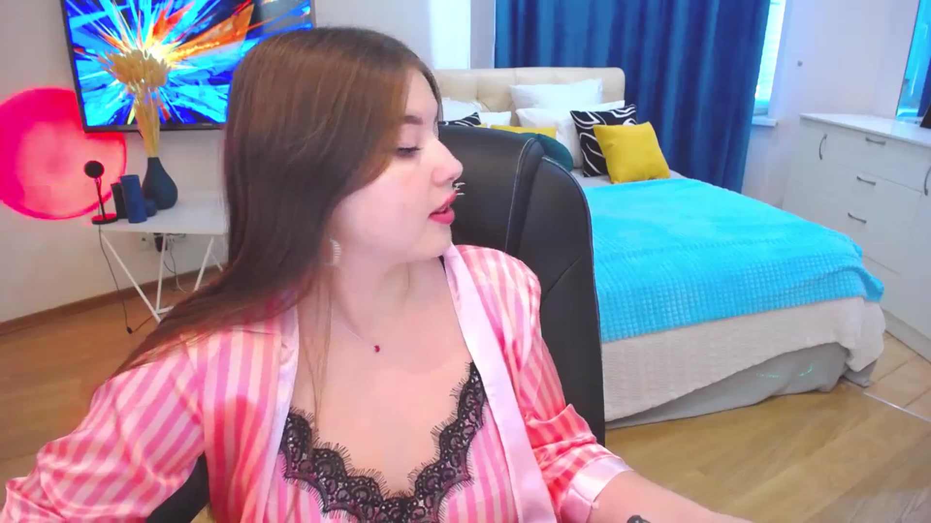 Gallery image thumbnail from AdmireMyEyes's myfreecams stream on, 09/28/2023, 09:49 image 15 of 20