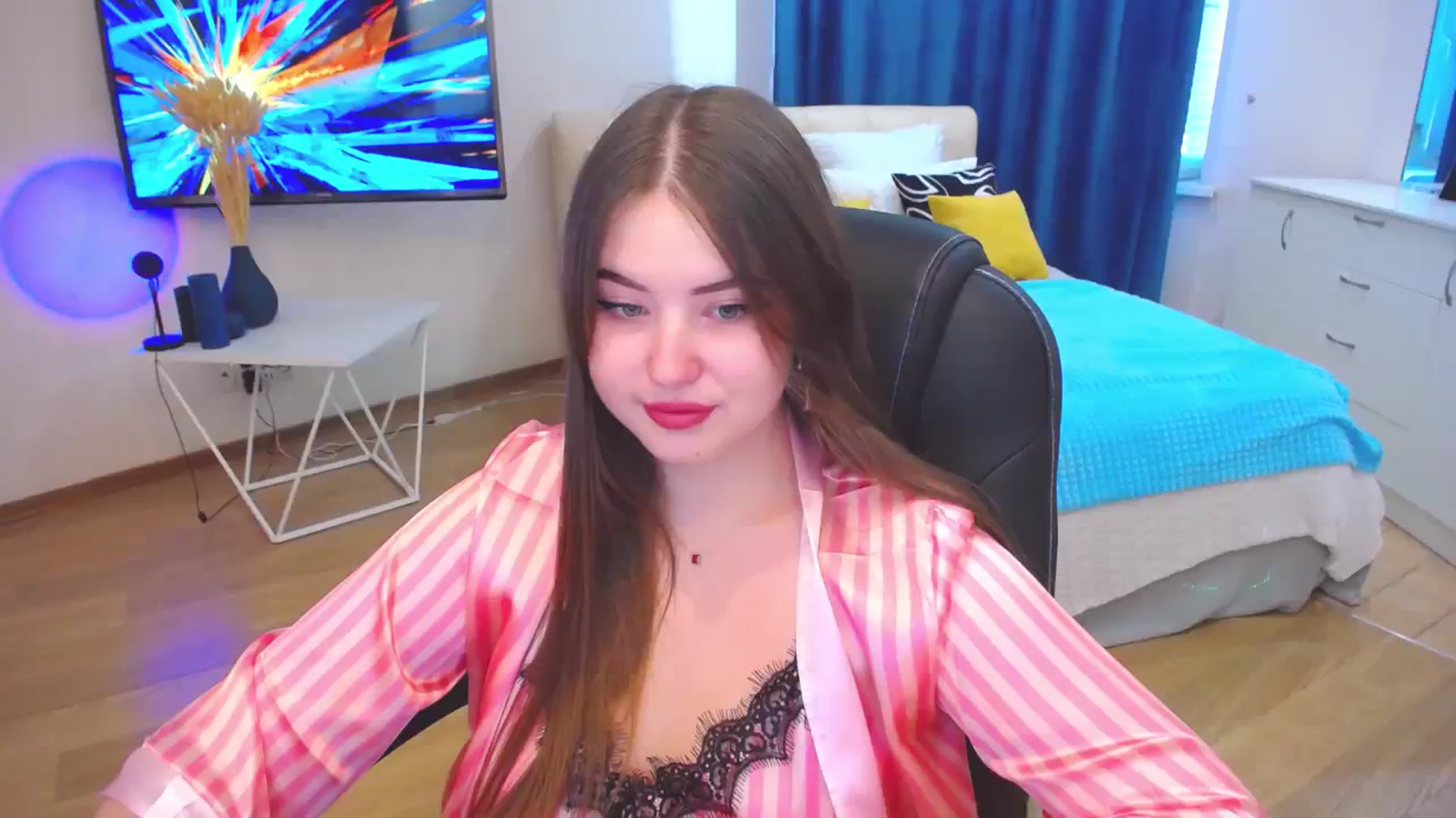 Gallery image thumbnail from AdmireMyEyes's myfreecams stream on, 09/28/2023, 09:49 image 18 of 20