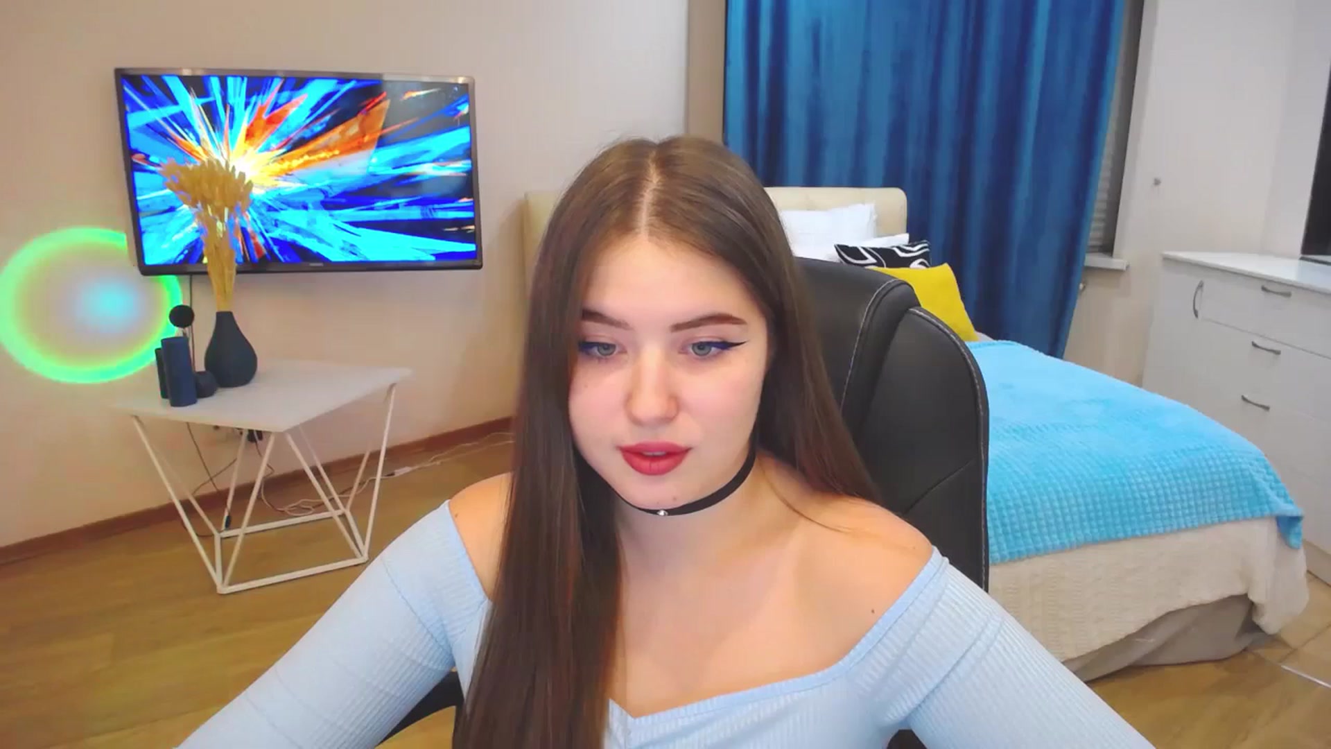 Gallery image thumbnail from AdmireMyEyes's myfreecams stream on, 10/03/2023, 15:22 image 18 of 20