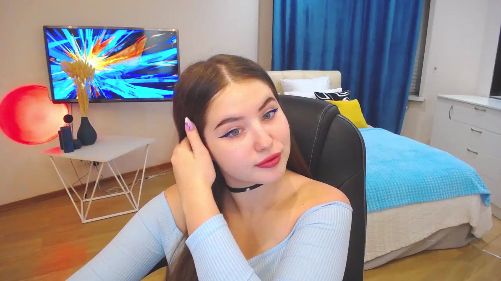 Gallery image thumbnail from AdmireMyEyes's myfreecams stream on, 10/03/2023, 15:22 image 4 of 20