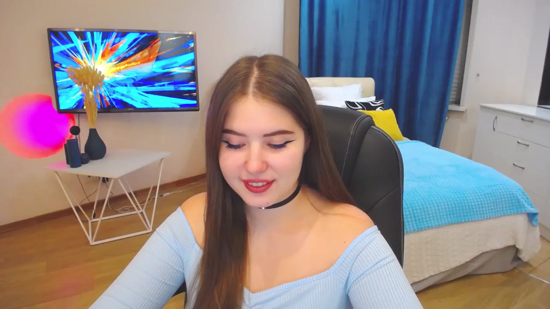 Gallery image thumbnail from AdmireMyEyes's myfreecams stream on, 10/03/2023, 15:22 image 16 of 20