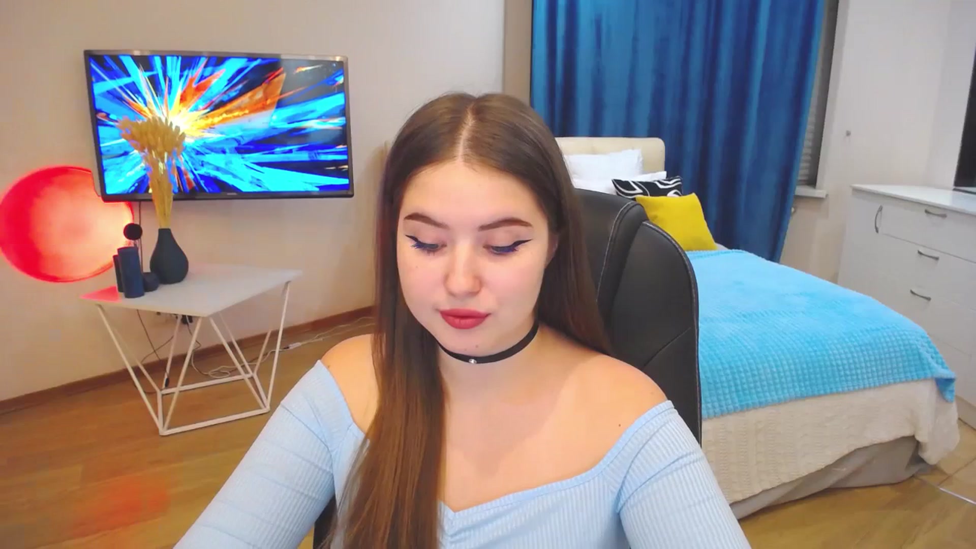 Gallery image thumbnail from AdmireMyEyes's myfreecams stream on, 10/03/2023, 15:22 image 6 of 20
