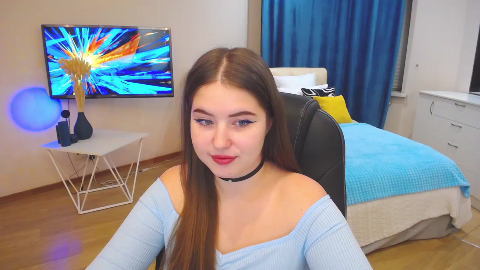 Gallery image thumbnail from AdmireMyEyes's myfreecams stream on, 10/03/2023, 15:22 image 7 of 20