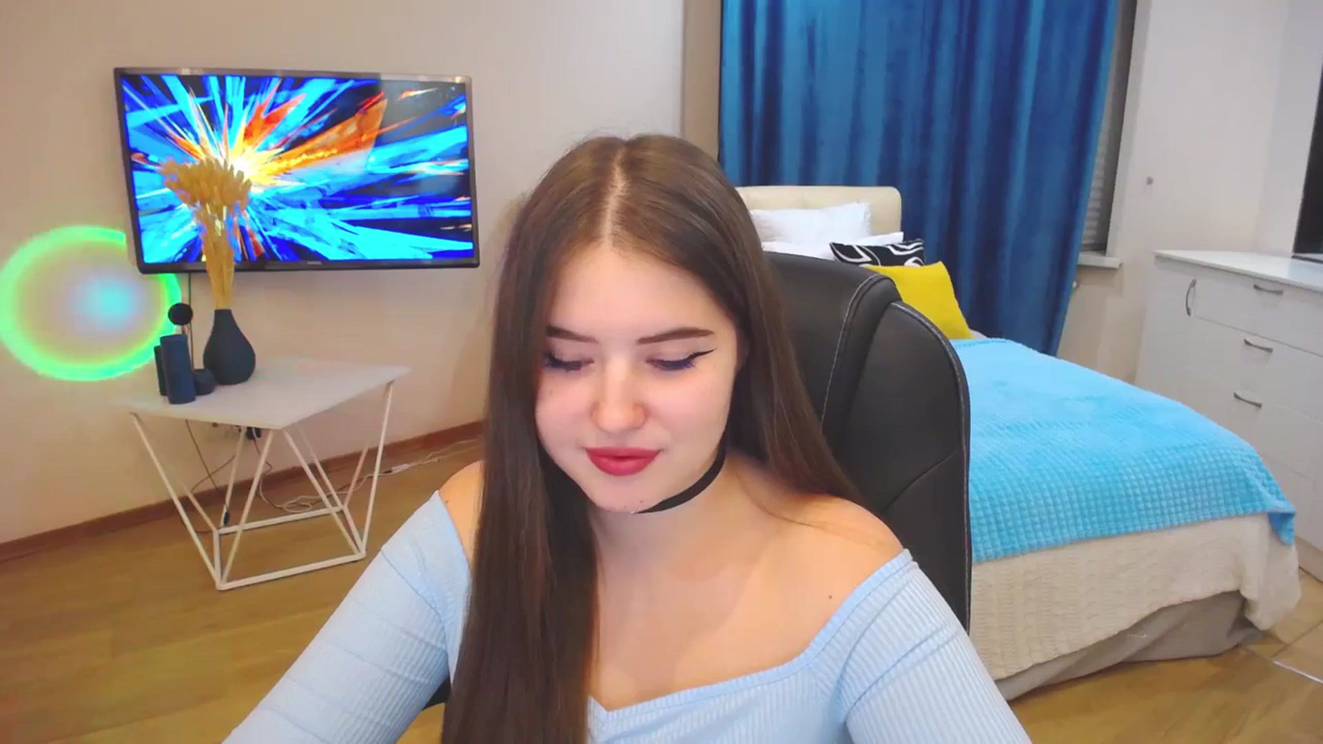 Gallery image thumbnail from AdmireMyEyes's myfreecams stream on, 10/03/2023, 15:22 image 20 of 20