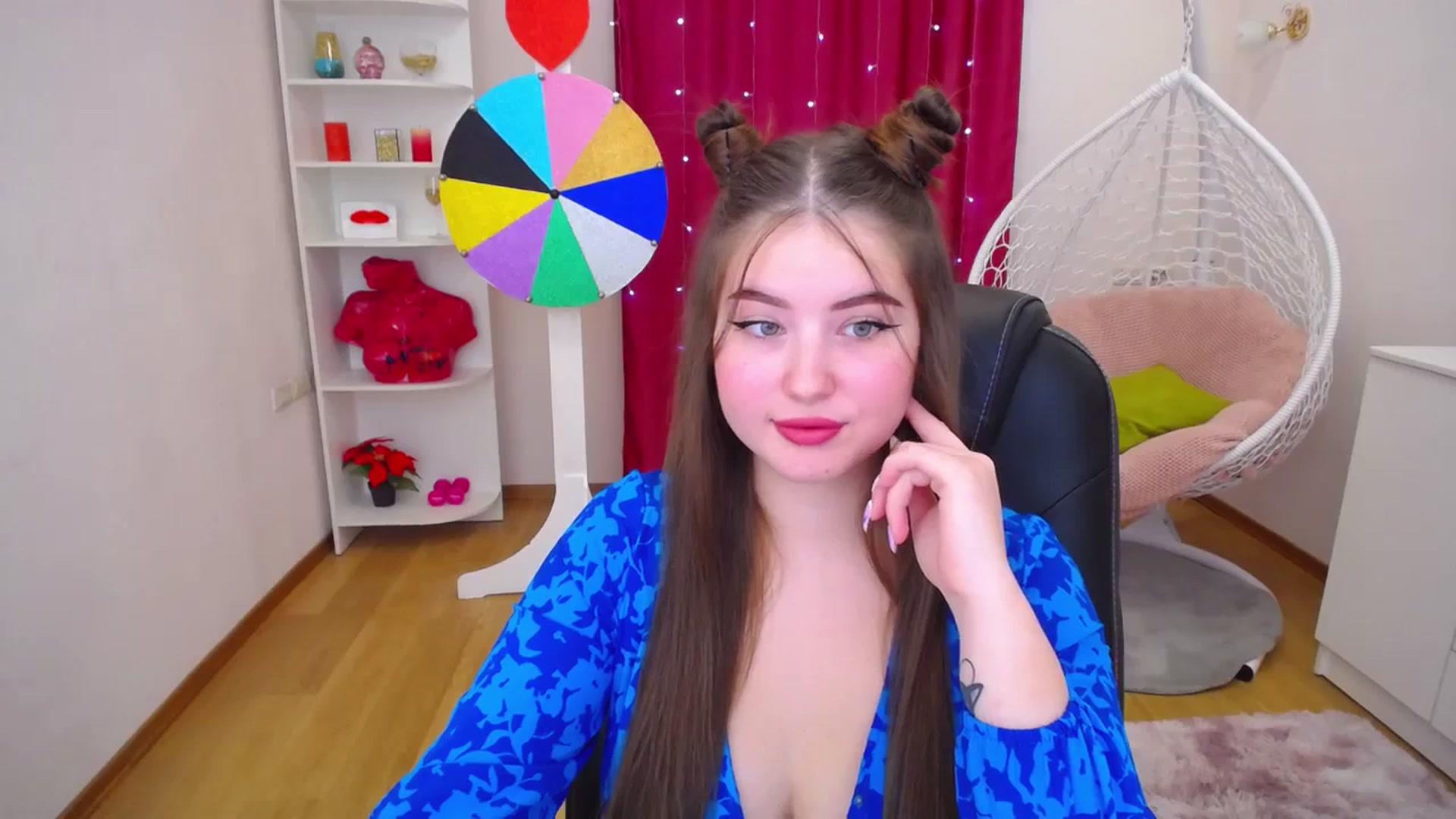 Gallery image thumbnail from AdmireMyEyes's myfreecams stream on, 10/09/2023, 05:47 image 2 of 20
