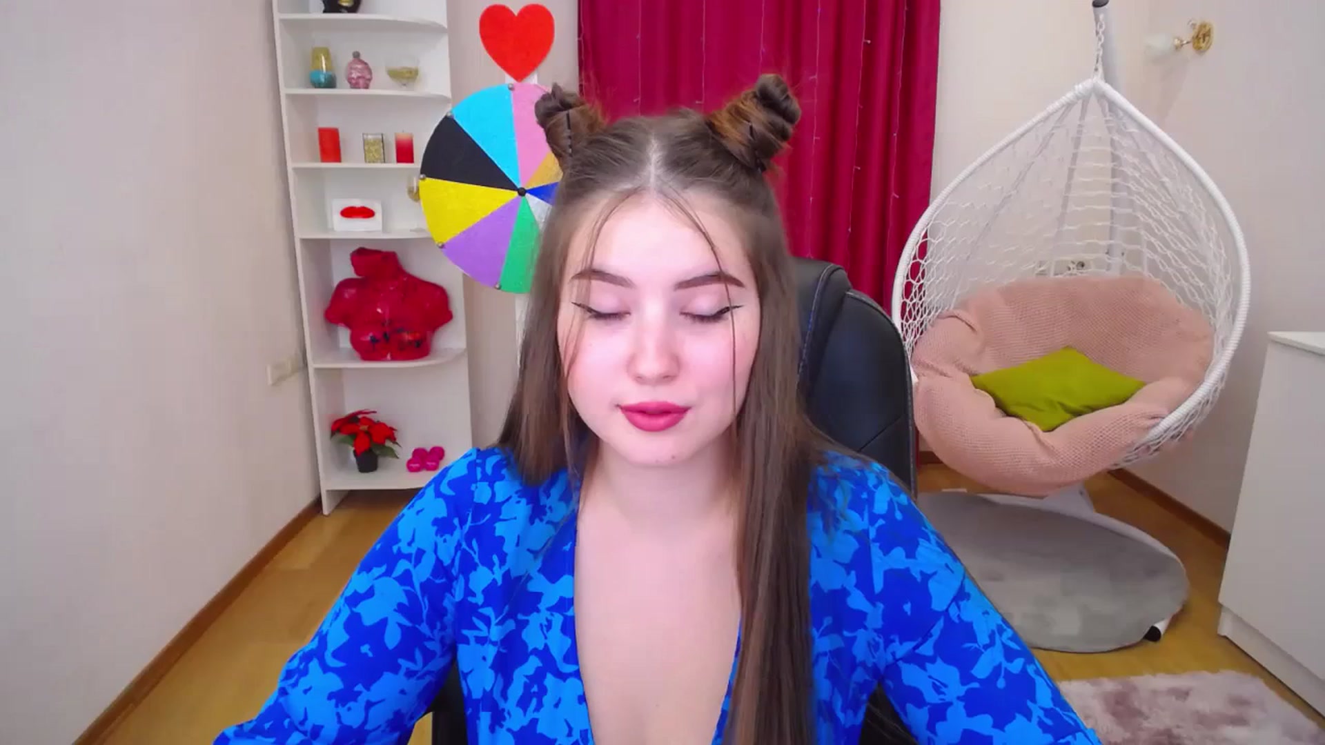 Gallery image thumbnail from AdmireMyEyes's myfreecams stream on, 10/09/2023, 09:44 image 12 of 20