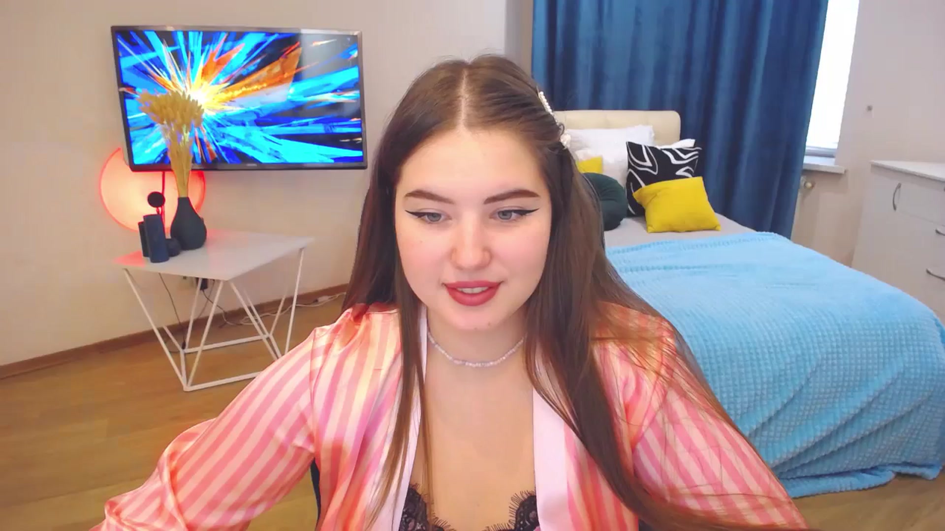 Gallery image thumbnail from AdmireMyEyes's myfreecams stream on, 10/13/2023, 08:17 image 19 of 20