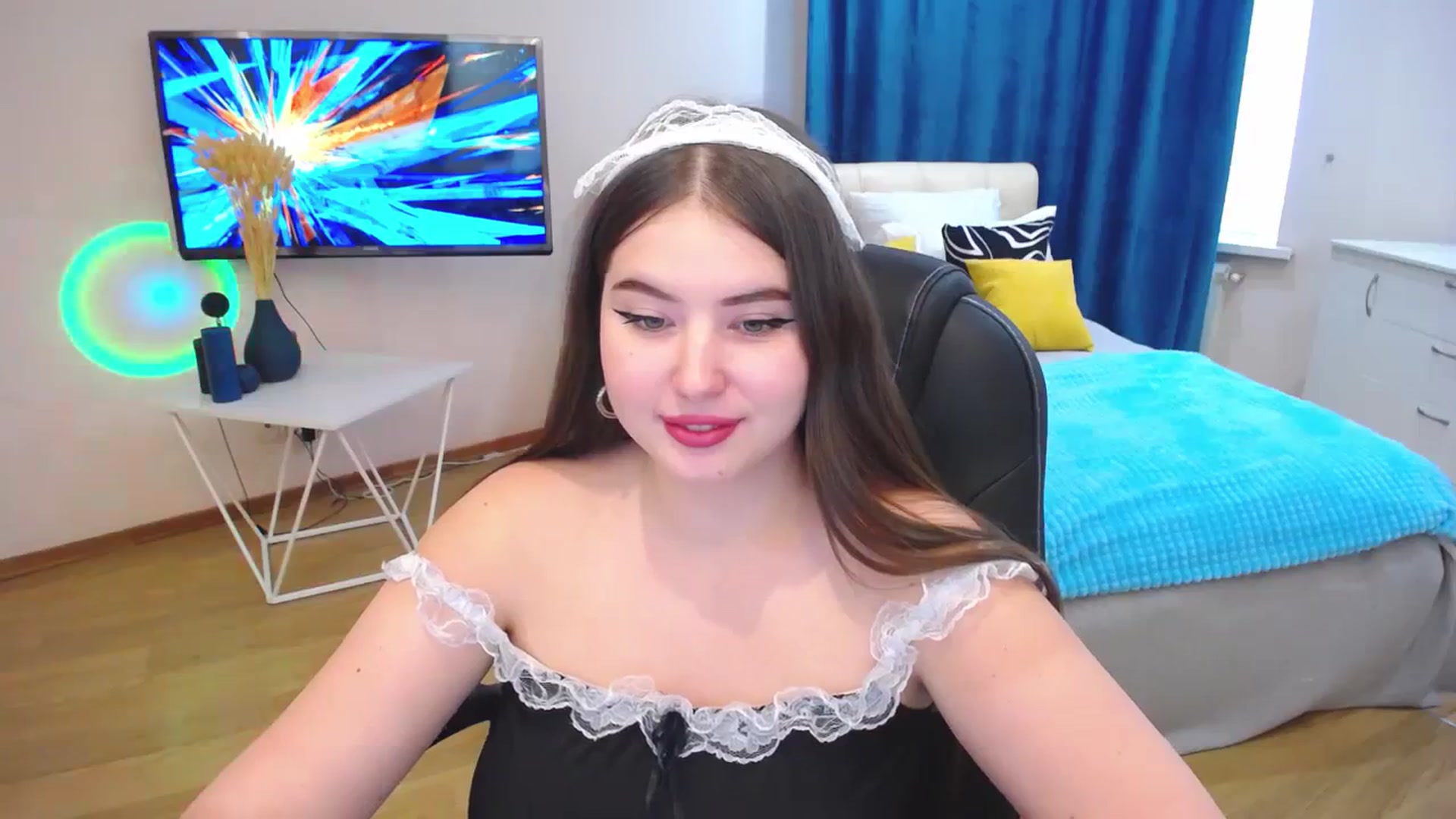 Gallery image thumbnail from AdmireMyEyes's myfreecams stream on, 10/17/2023, 09:48 image 7 of 20