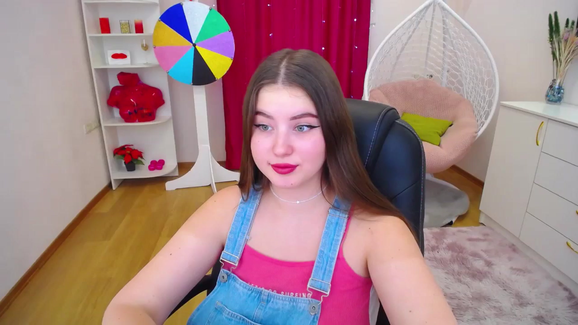 Gallery image thumbnail from AdmireMyEyes's myfreecams stream on, 10/18/2023, 09:46 image 20 of 20