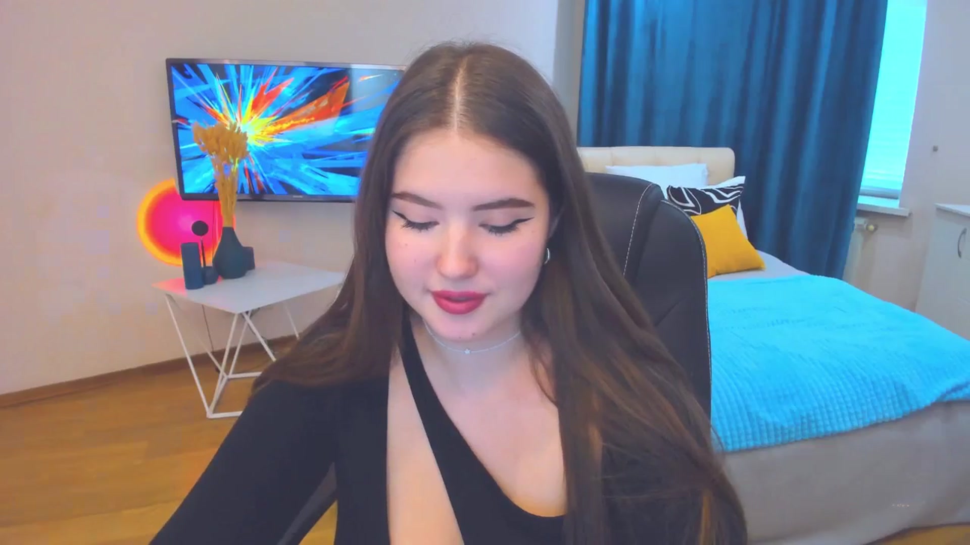 Gallery image thumbnail from AdmireMyEyes's myfreecams stream on, 10/20/2023, 07:46 image 19 of 20