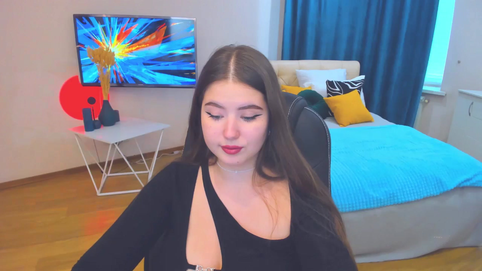 Gallery image thumbnail from AdmireMyEyes's myfreecams stream on, 10/20/2023, 08:55 image 17 of 20