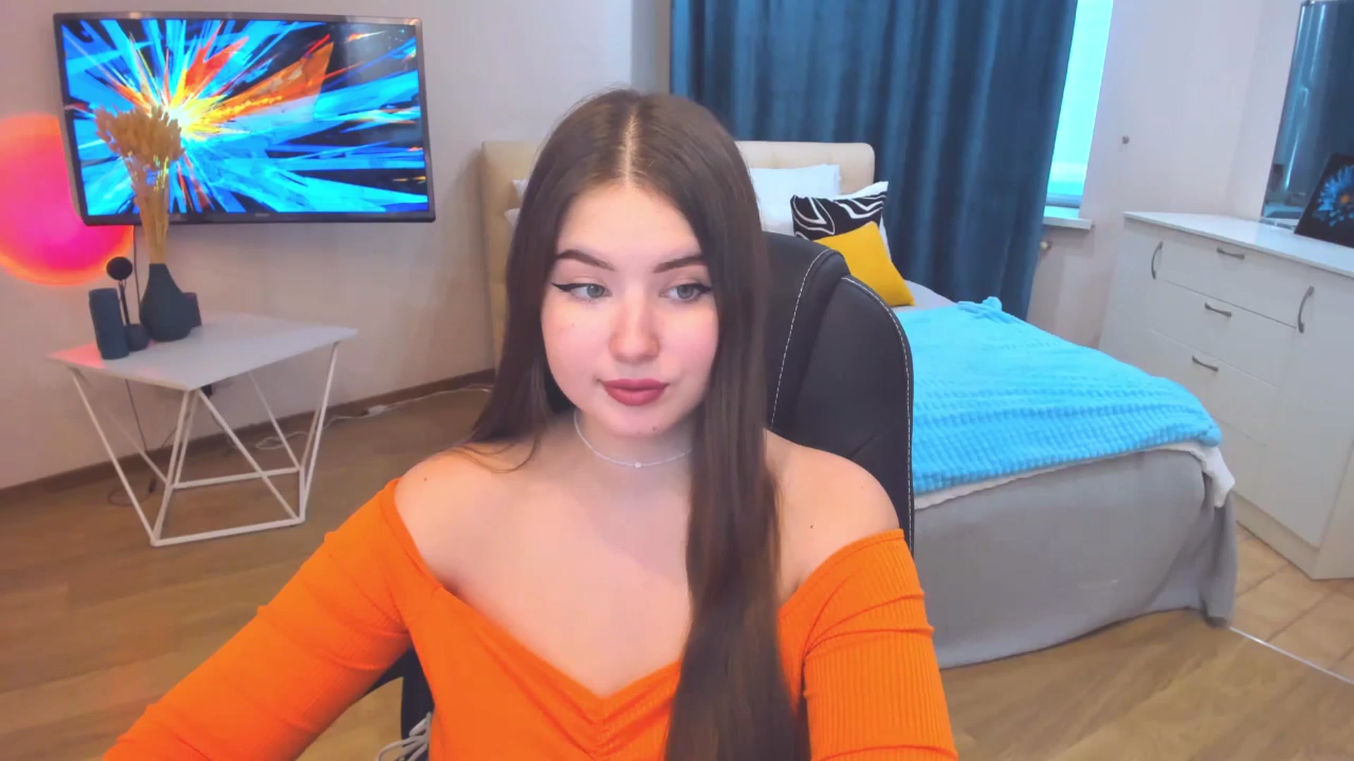 Gallery image thumbnail from AdmireMyEyes's myfreecams stream on, 10/22/2023, 09:15 image 3 of 20