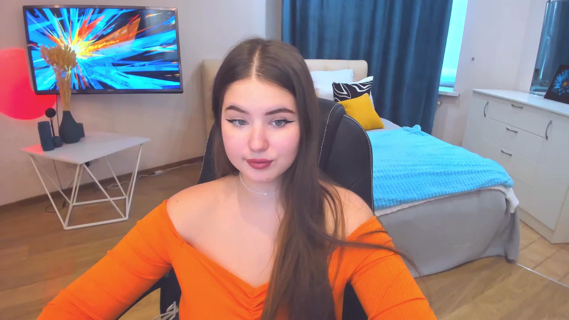 Gallery image thumbnail from AdmireMyEyes's myfreecams stream on, 10/22/2023, 09:15 image 5 of 20