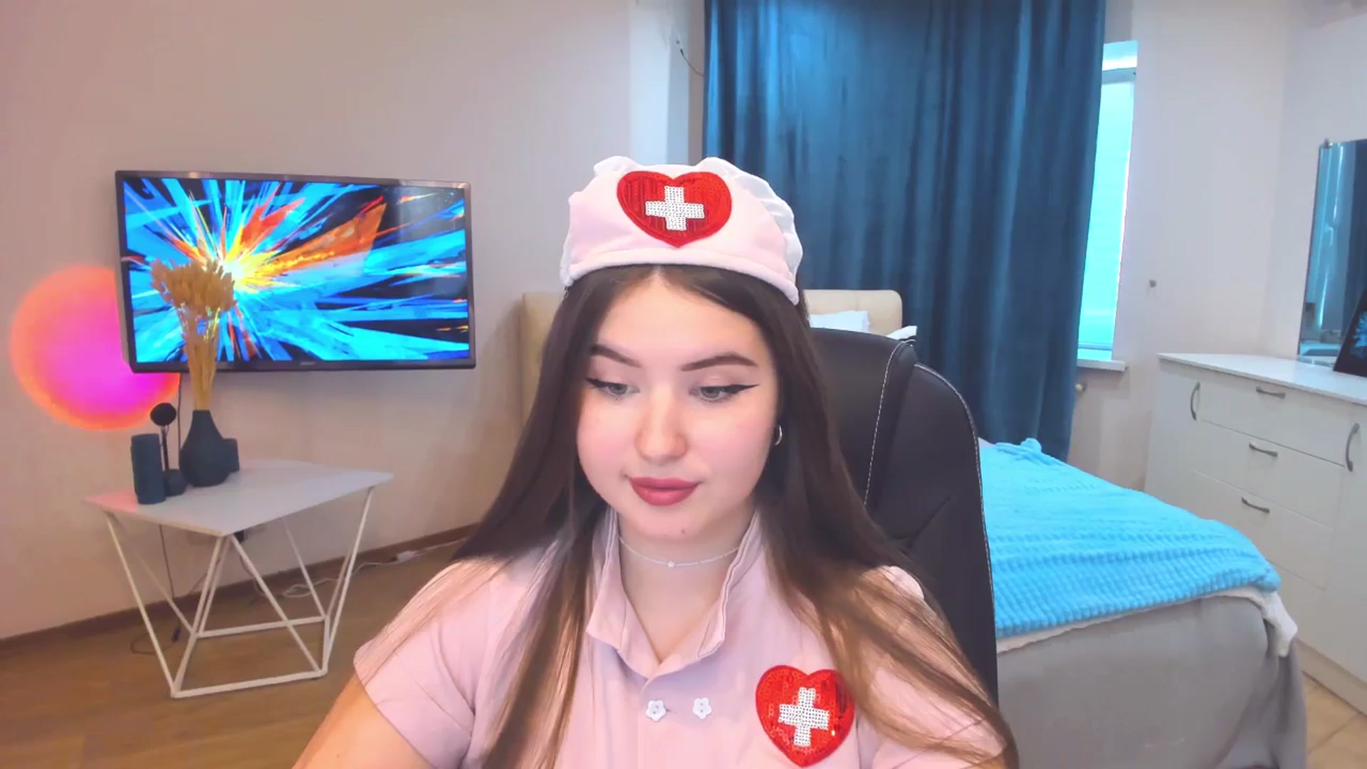 Gallery image thumbnail from AdmireMyEyes's myfreecams stream on, 10/22/2023, 09:47 image 4 of 20