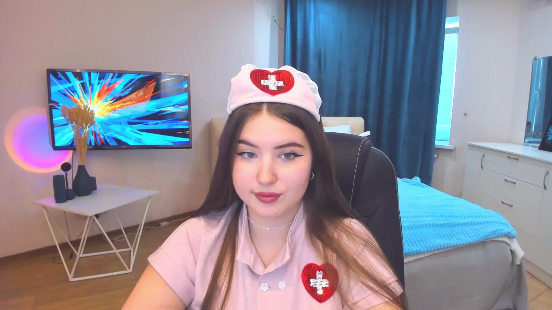 Gallery image thumbnail from AdmireMyEyes's myfreecams stream on, 10/22/2023, 09:47 image 5 of 20