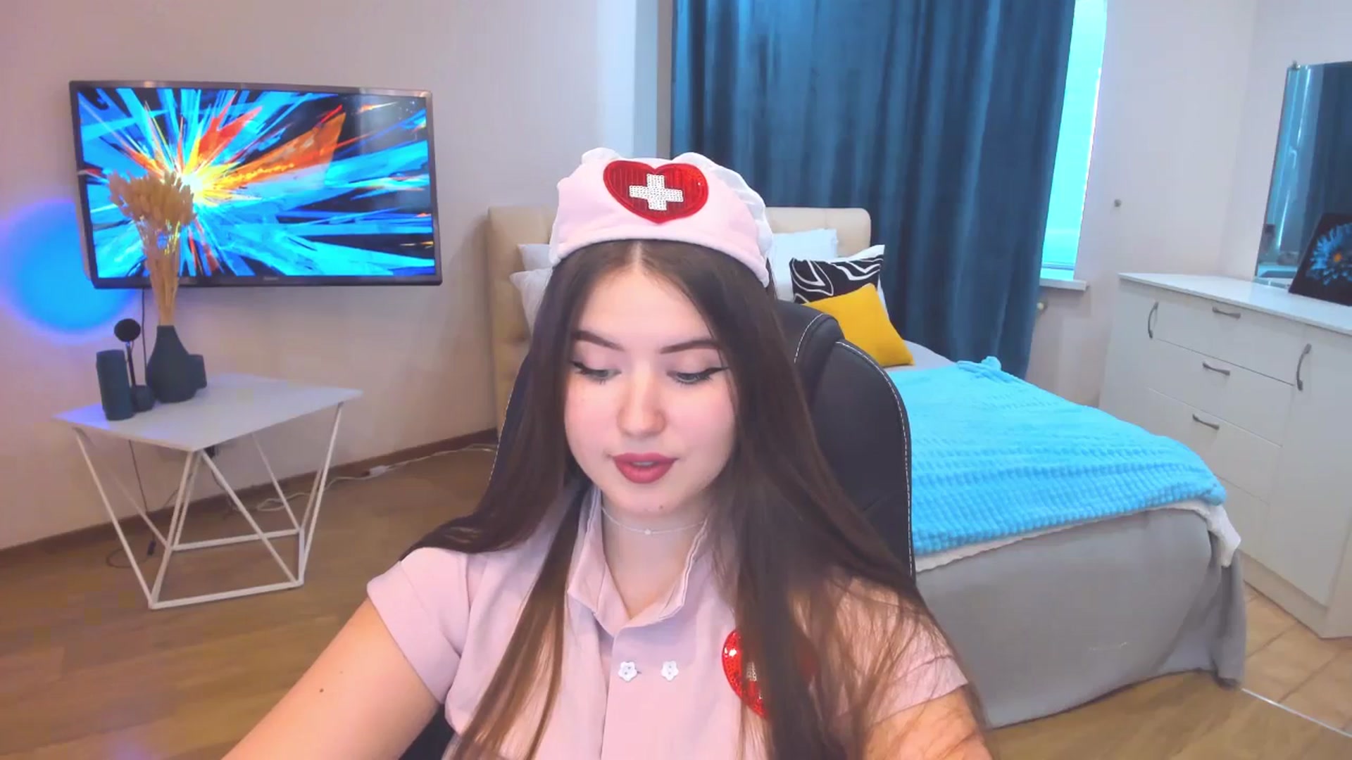 Gallery image thumbnail from AdmireMyEyes's myfreecams stream on, 10/22/2023, 09:47 image 12 of 20