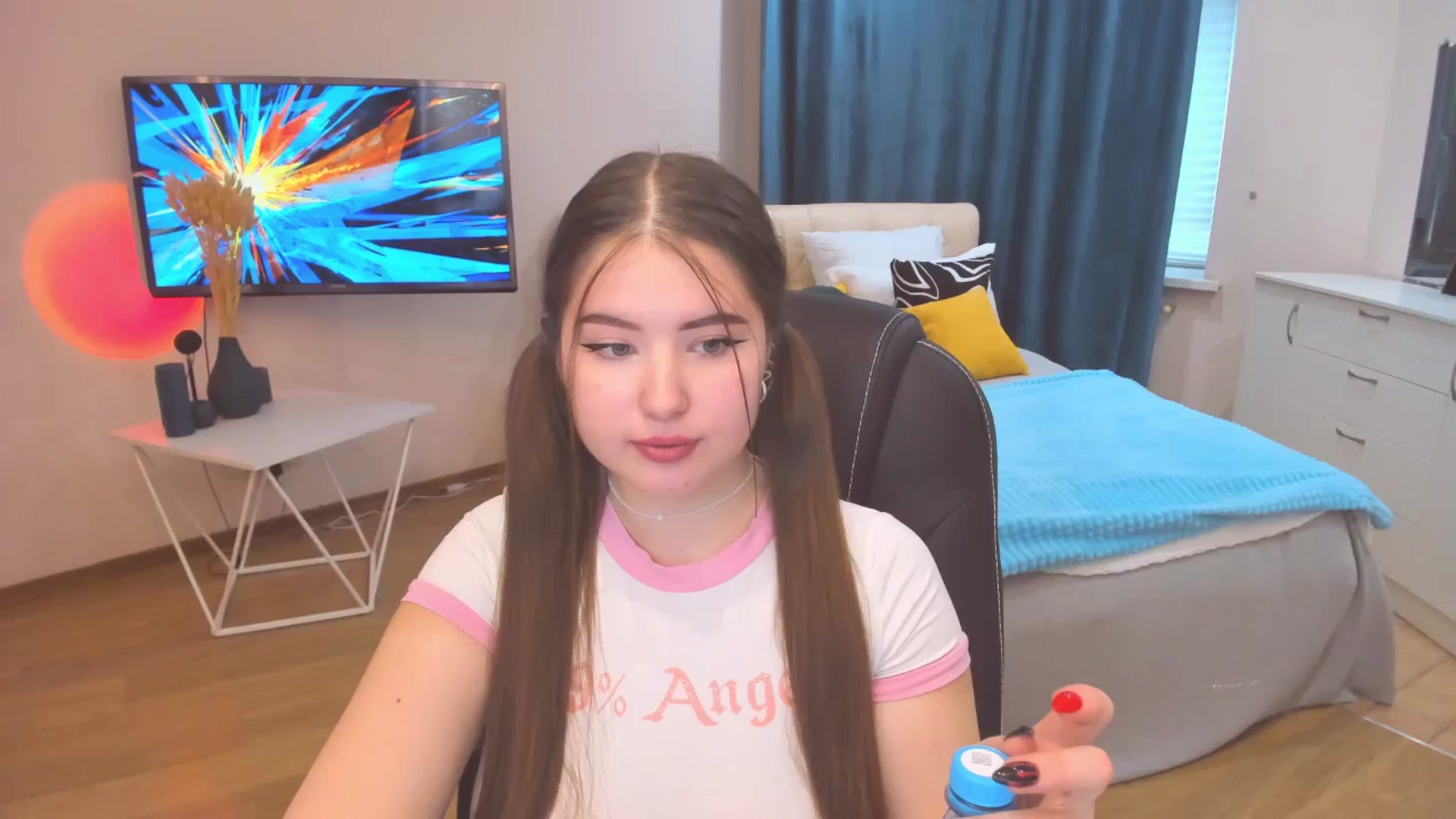 Gallery image thumbnail from AdmireMyEyes's myfreecams stream on, 10/23/2023, 05:24 image 18 of 20
