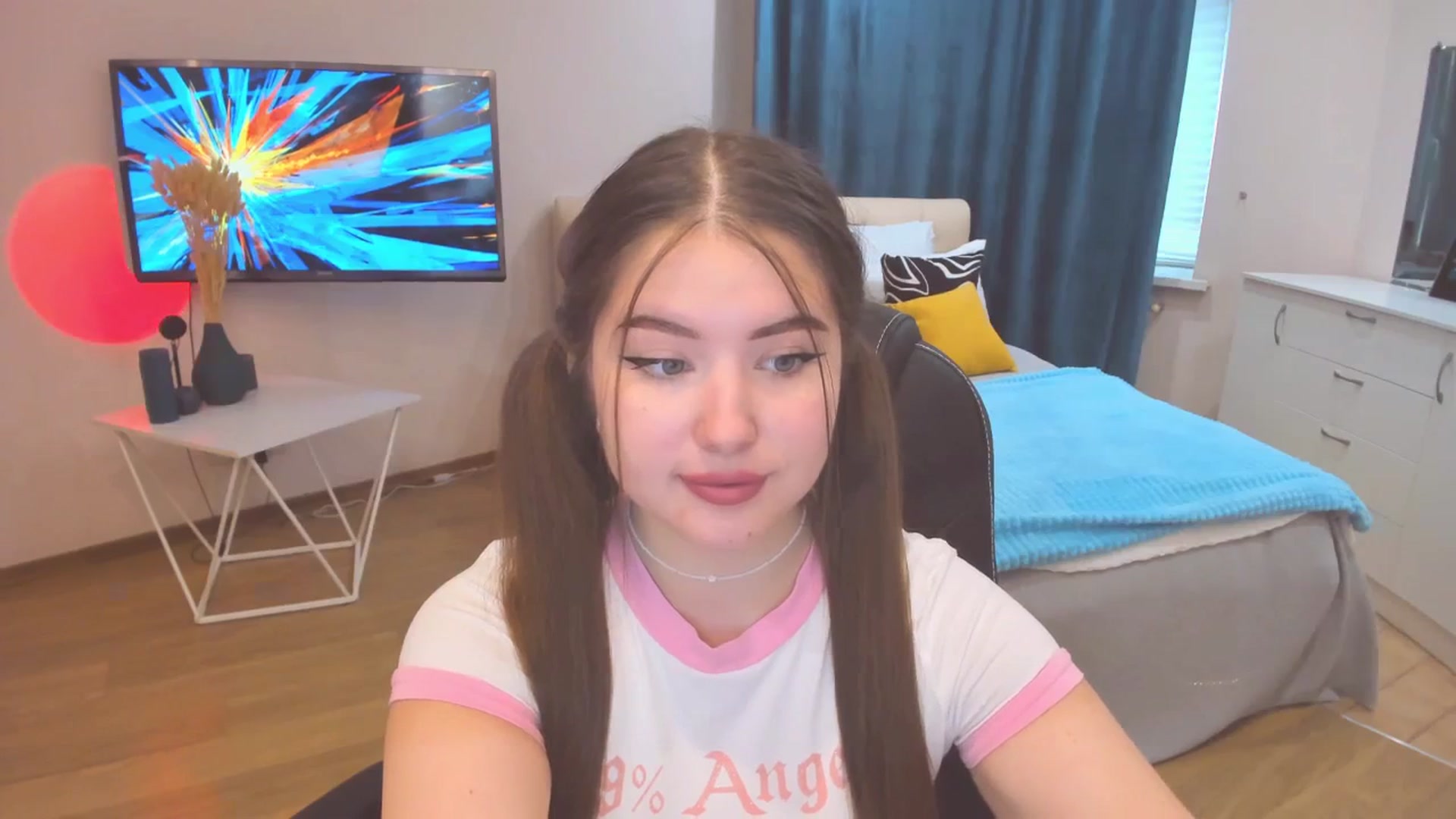 Gallery image thumbnail from AdmireMyEyes's myfreecams stream on, 10/23/2023, 06:37 image 3 of 20