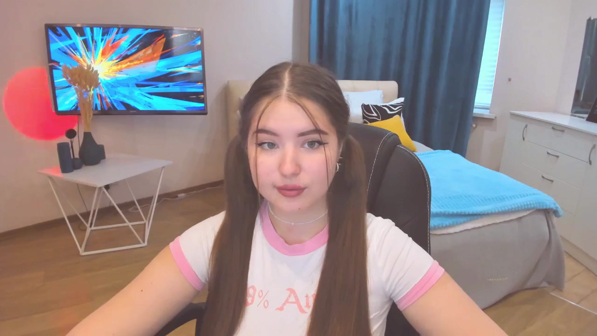 Gallery image thumbnail from AdmireMyEyes's myfreecams stream on, 10/23/2023, 06:37 image 5 of 20