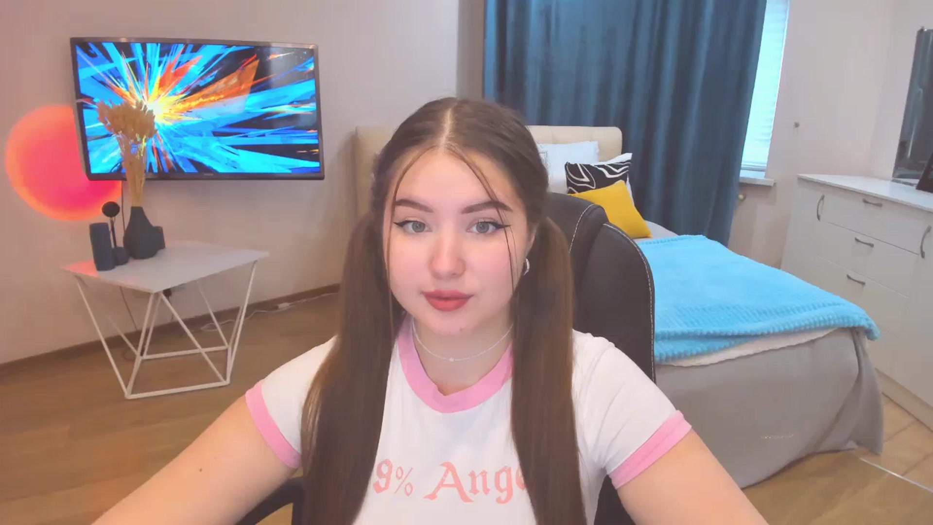 Gallery image thumbnail from AdmireMyEyes's myfreecams stream on, 10/23/2023, 06:37 image 2 of 20
