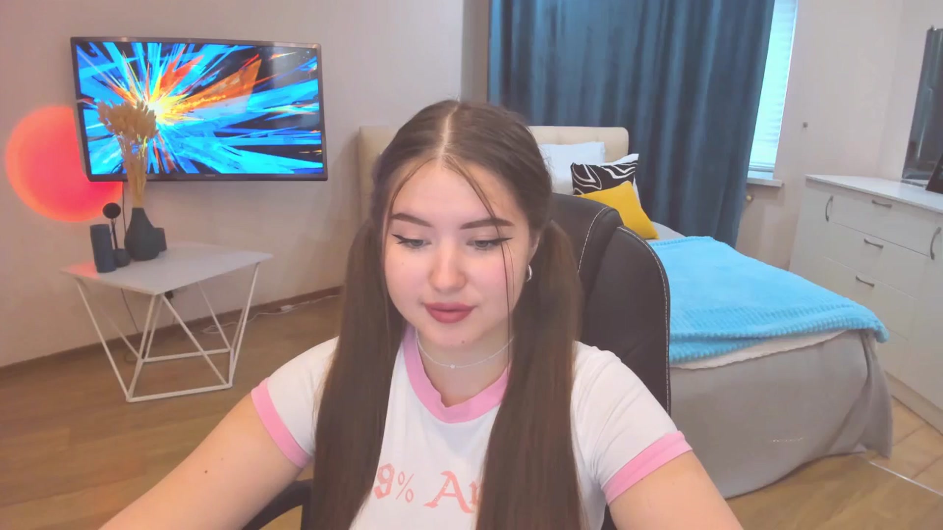 Gallery image thumbnail from AdmireMyEyes's myfreecams stream on, 10/23/2023, 06:37 image 19 of 20
