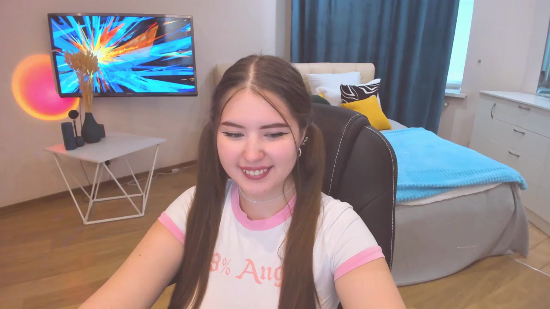 Gallery image thumbnail from AdmireMyEyes's myfreecams stream on, 10/23/2023, 09:31 image 14 of 20