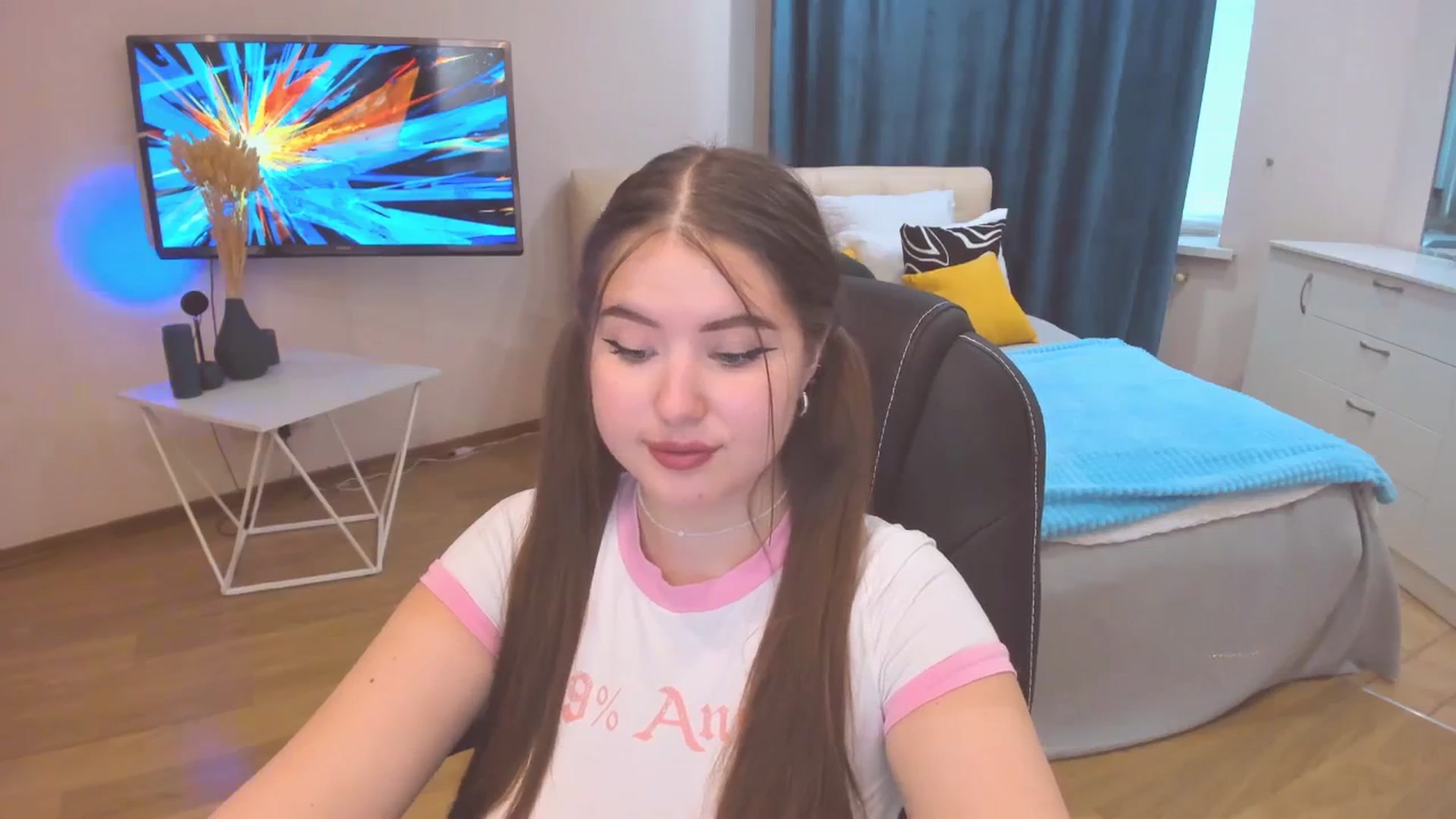 Gallery image thumbnail from AdmireMyEyes's myfreecams stream on, 10/23/2023, 09:31 image 16 of 20