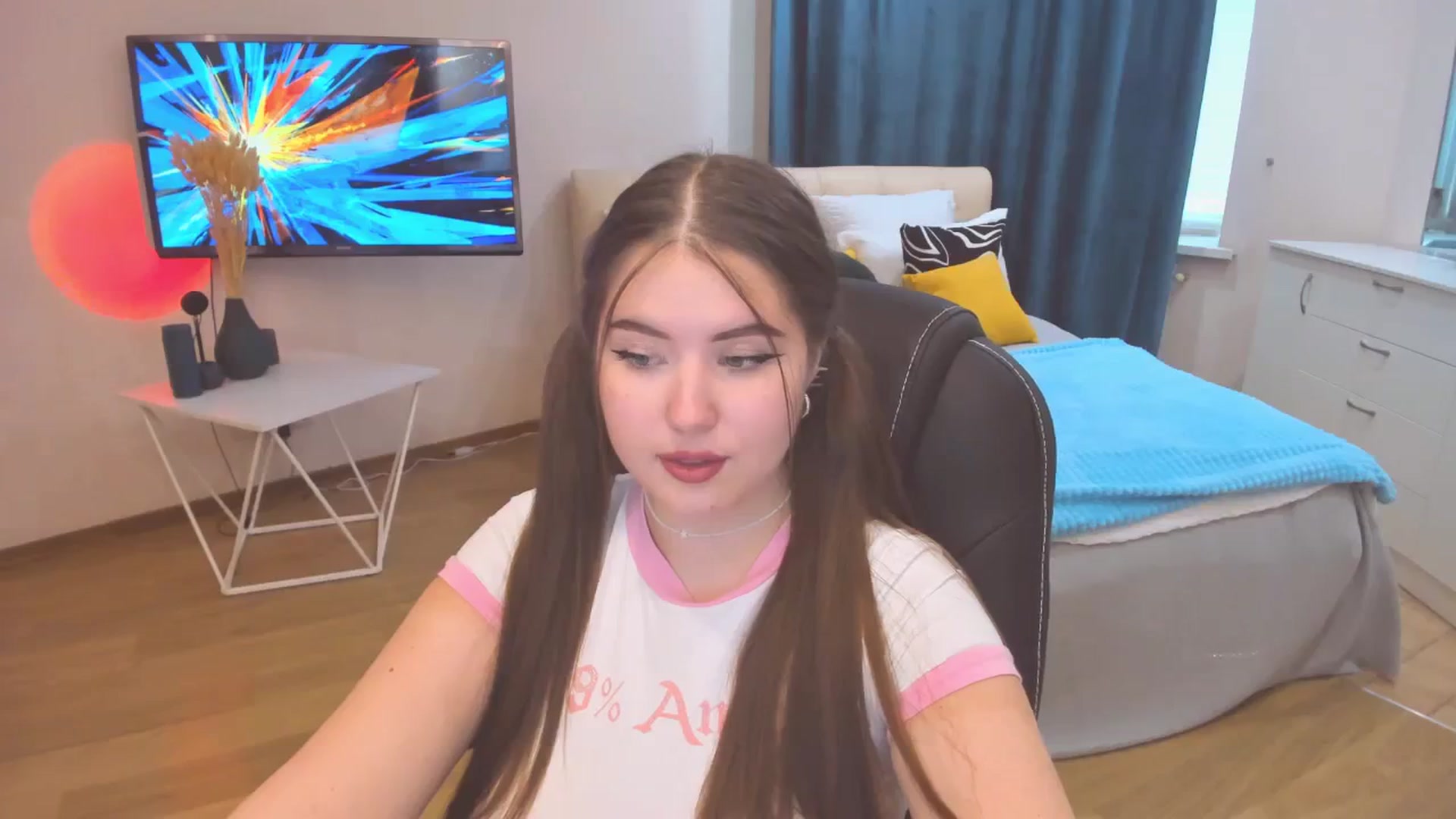 Gallery image thumbnail from AdmireMyEyes's myfreecams stream on, 10/23/2023, 09:46 image 10 of 20