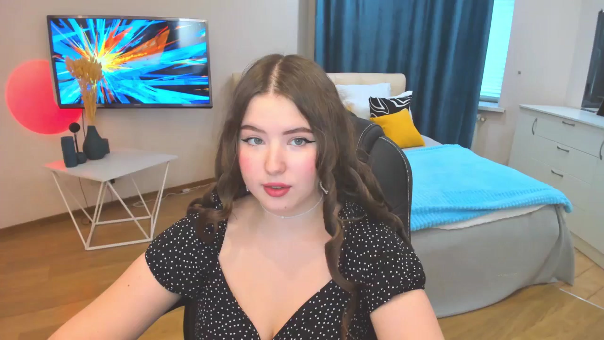 Gallery image thumbnail from AdmireMyEyes's myfreecams stream on, 10/24/2023, 11:51 image 1 of 20