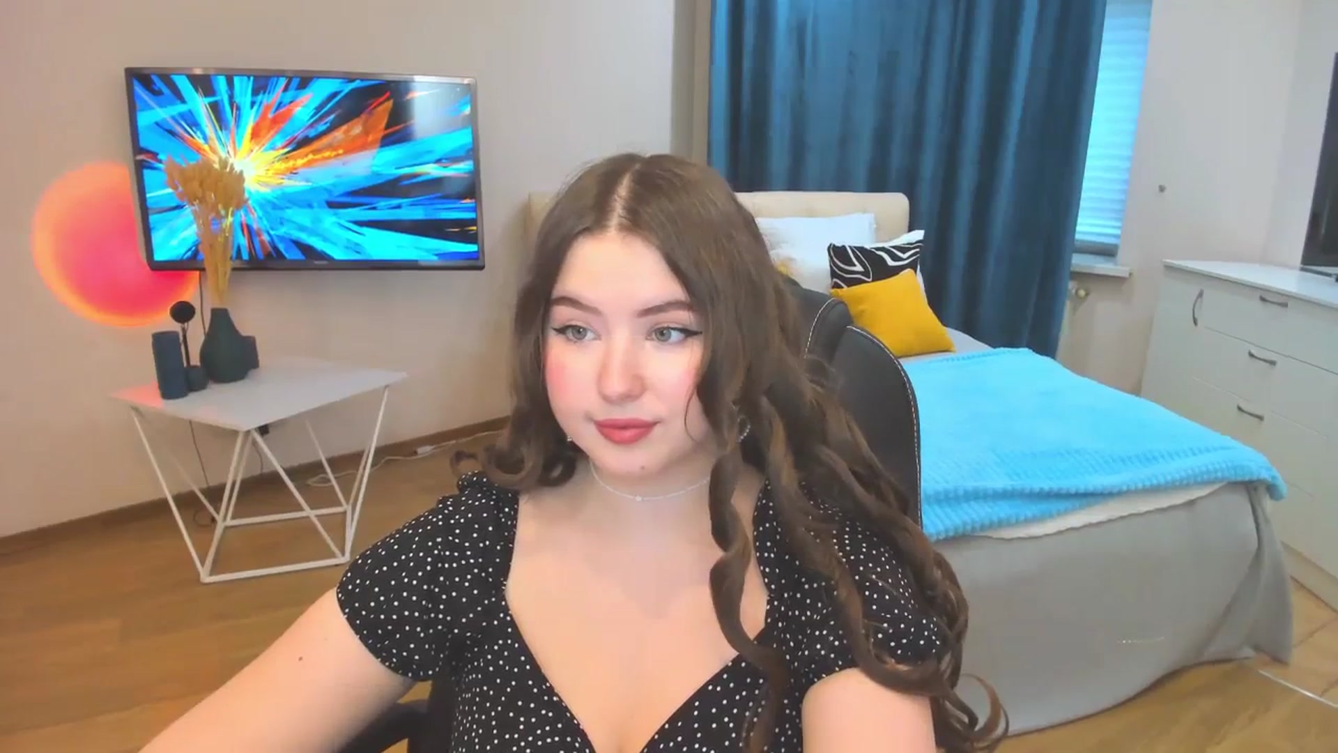 Gallery image thumbnail from AdmireMyEyes's myfreecams stream on, 10/24/2023, 11:51 image 15 of 20