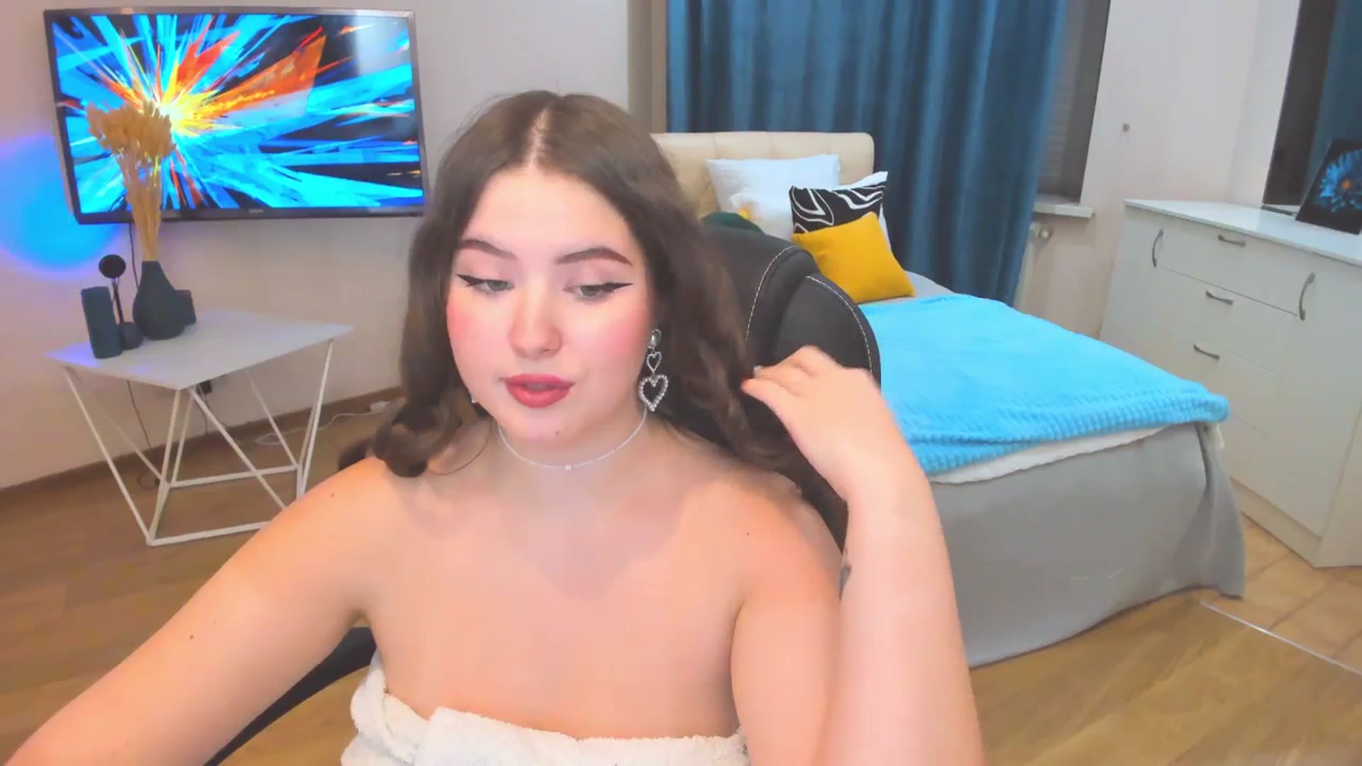 Gallery image thumbnail from AdmireMyEyes's myfreecams stream on, 10/24/2023, 14:46 image 9 of 20