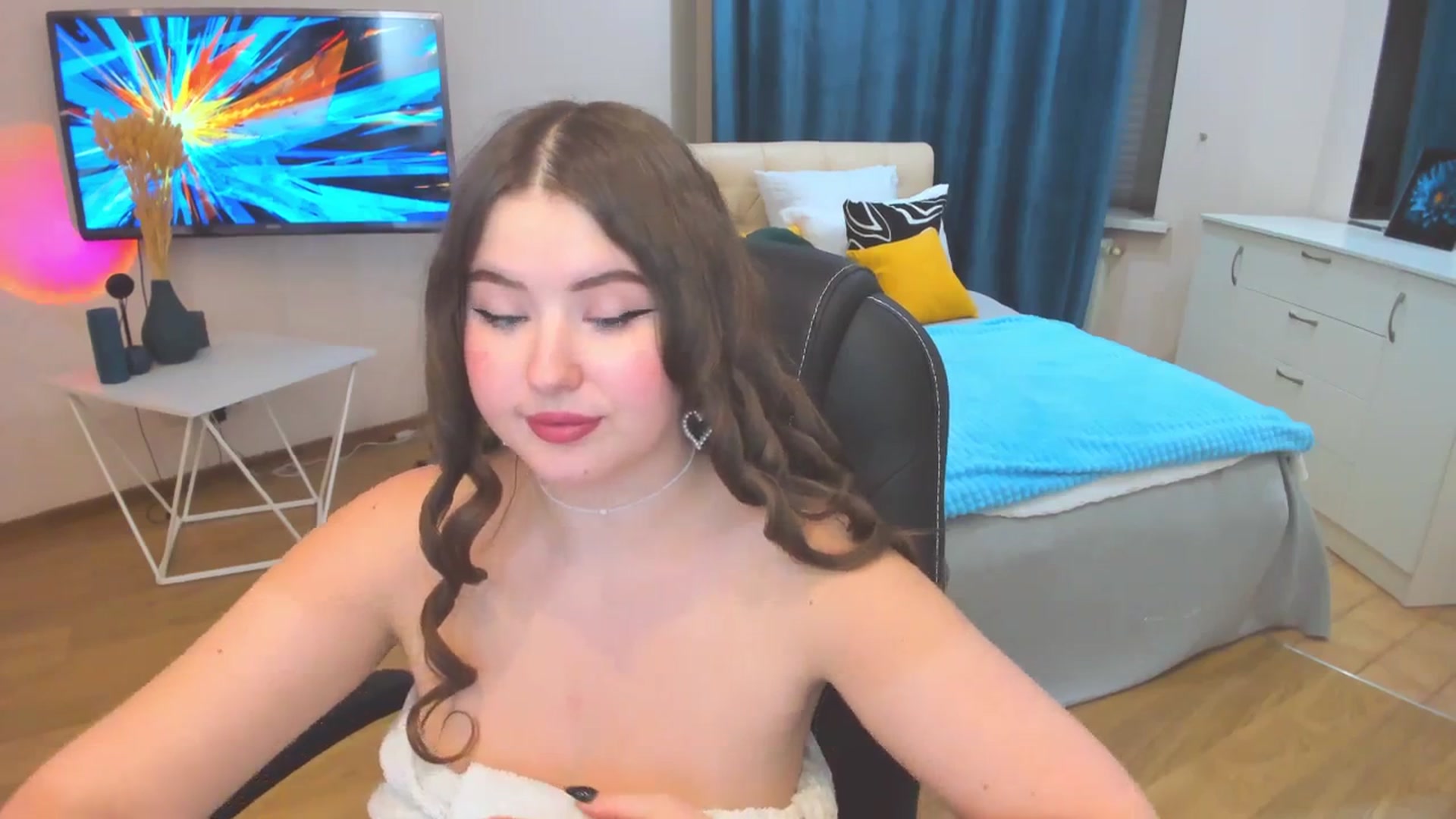 Gallery image thumbnail from AdmireMyEyes's myfreecams stream on, 10/24/2023, 14:46 image 4 of 20