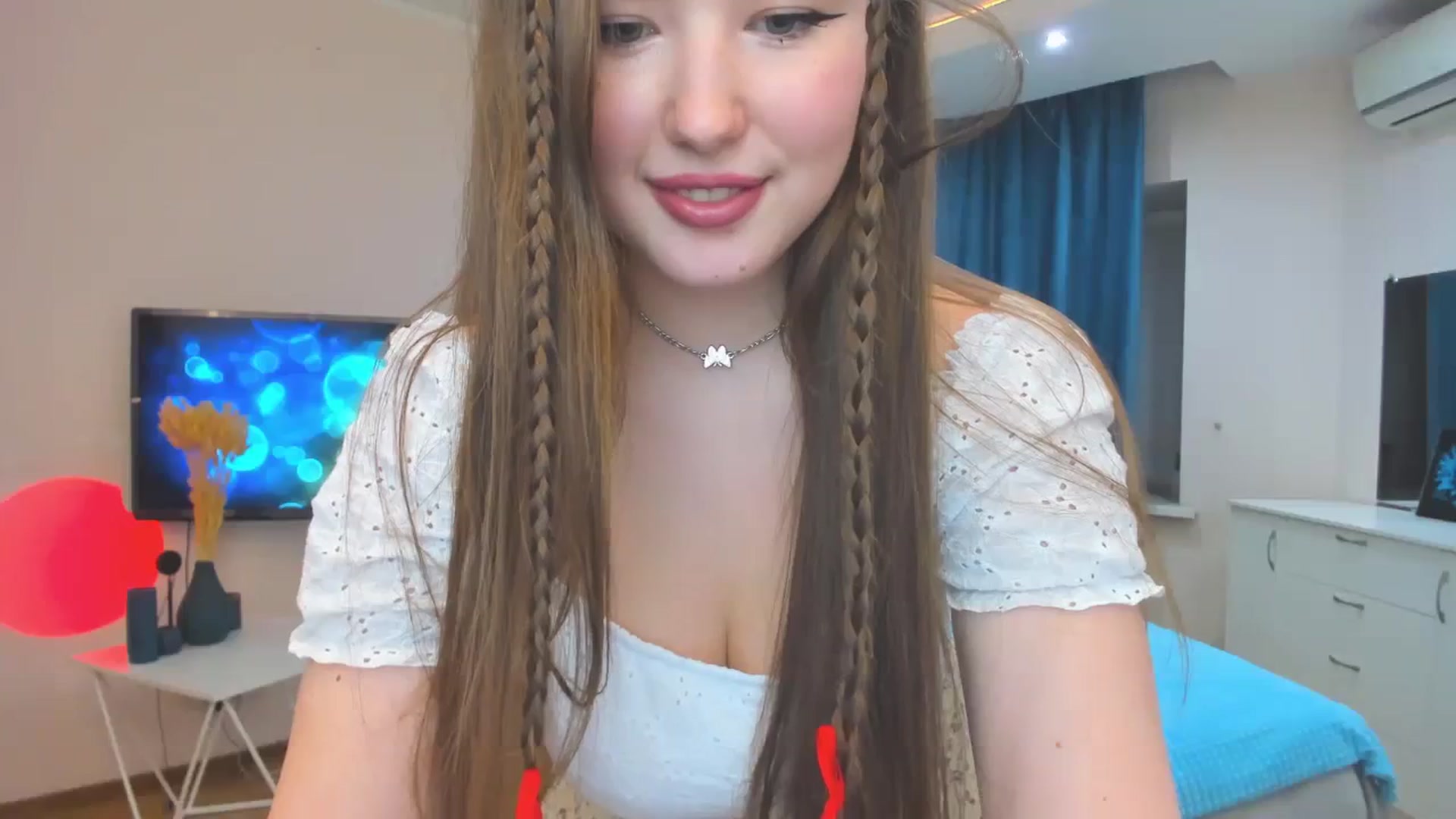 Gallery image thumbnail from AdmireMyEyes's myfreecams stream on, 10/26/2023, 13:59 image 13 of 20