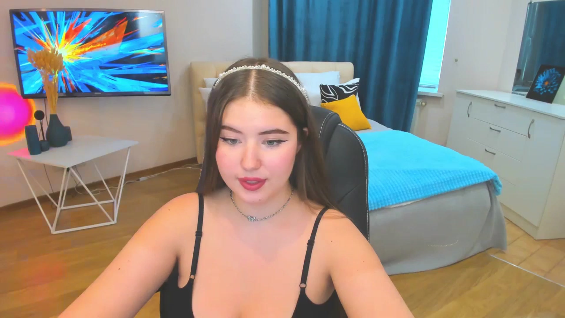 Gallery image thumbnail from AdmireMyEyes's myfreecams stream on, 10/27/2023, 09:07 image 15 of 20
