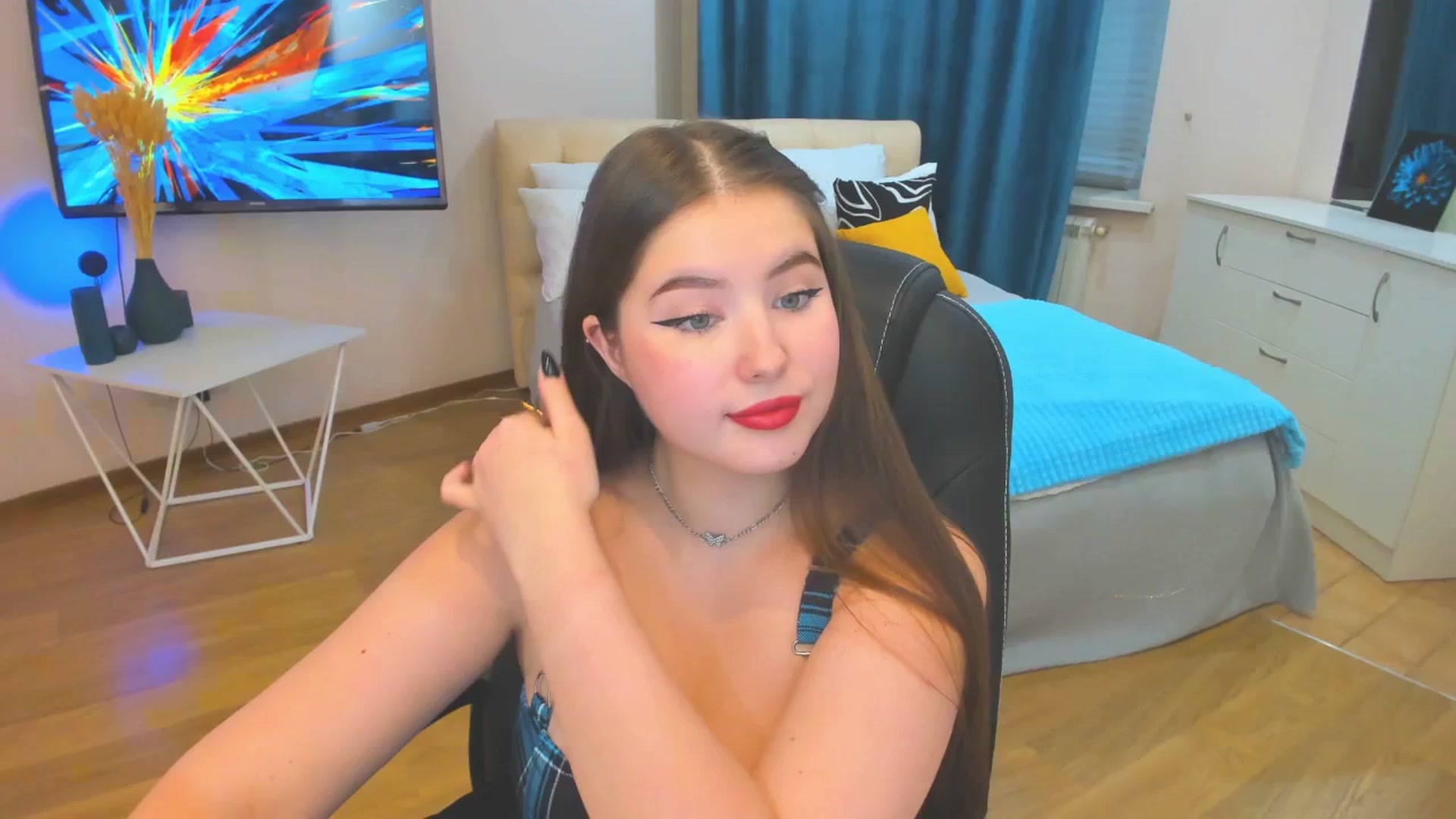 Gallery image thumbnail from AdmireMyEyes's myfreecams stream on, 10/28/2023, 12:13 image 20 of 20