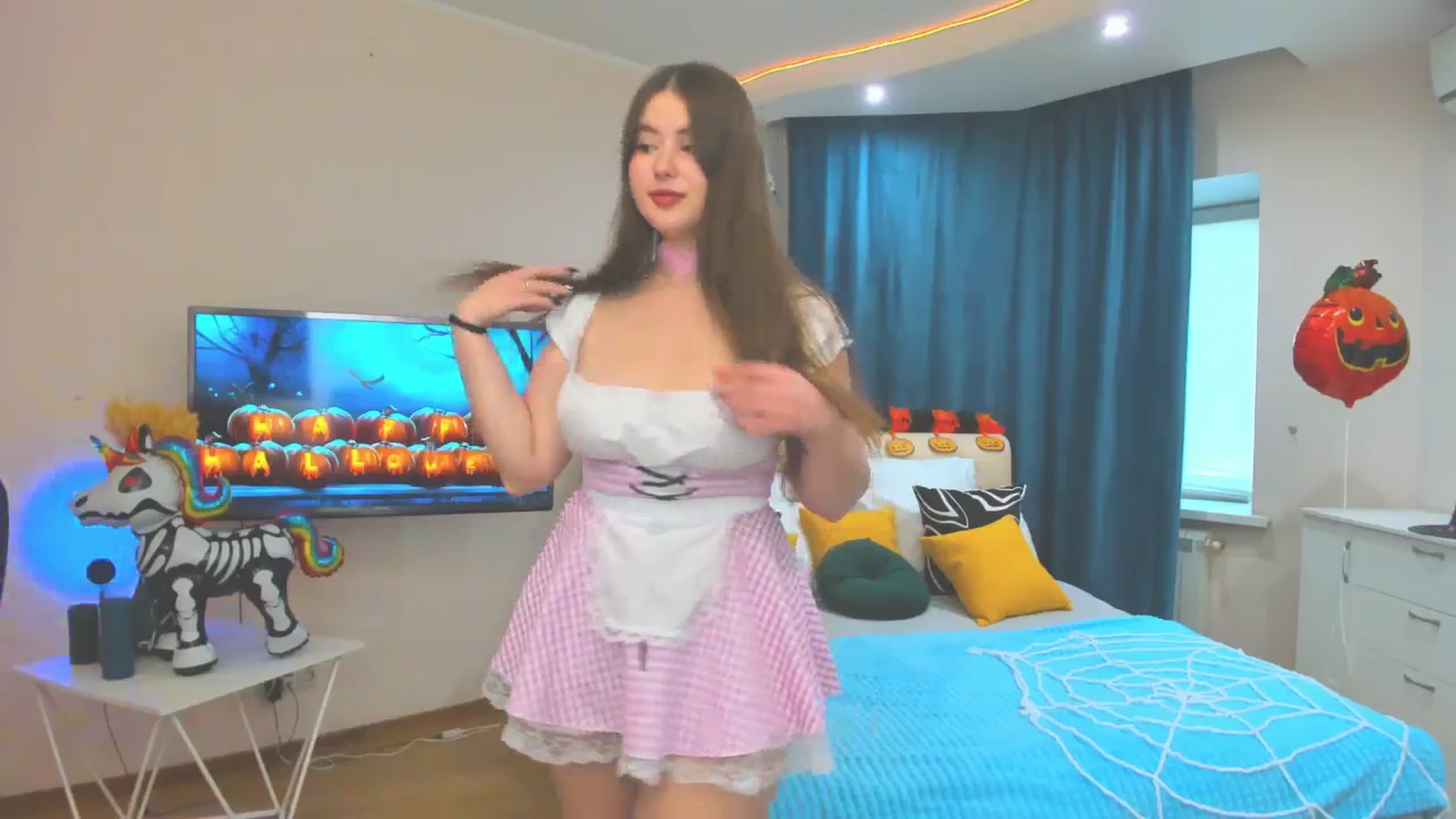 Gallery image thumbnail from AdmireMyEyes's myfreecams stream on, 10/30/2023, 07:47 image 3 of 20