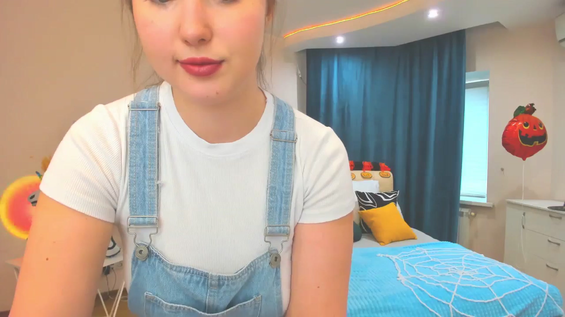 Gallery image thumbnail from AdmireMyEyes's myfreecams stream on, 10/30/2023, 09:48 image 3 of 20