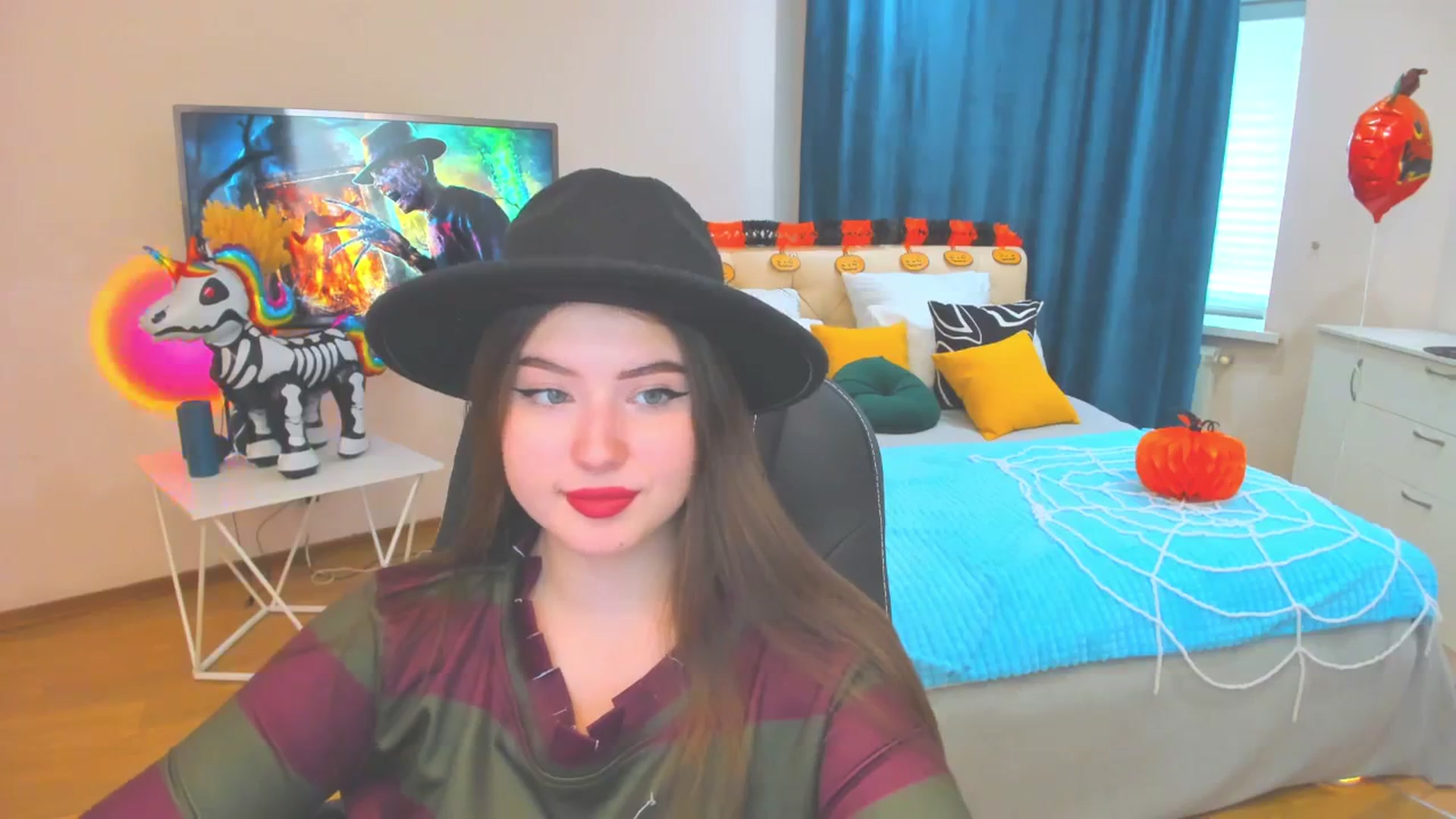 Gallery image thumbnail from AdmireMyEyes's myfreecams stream on, 10/31/2023, 09:53 image 4 of 20