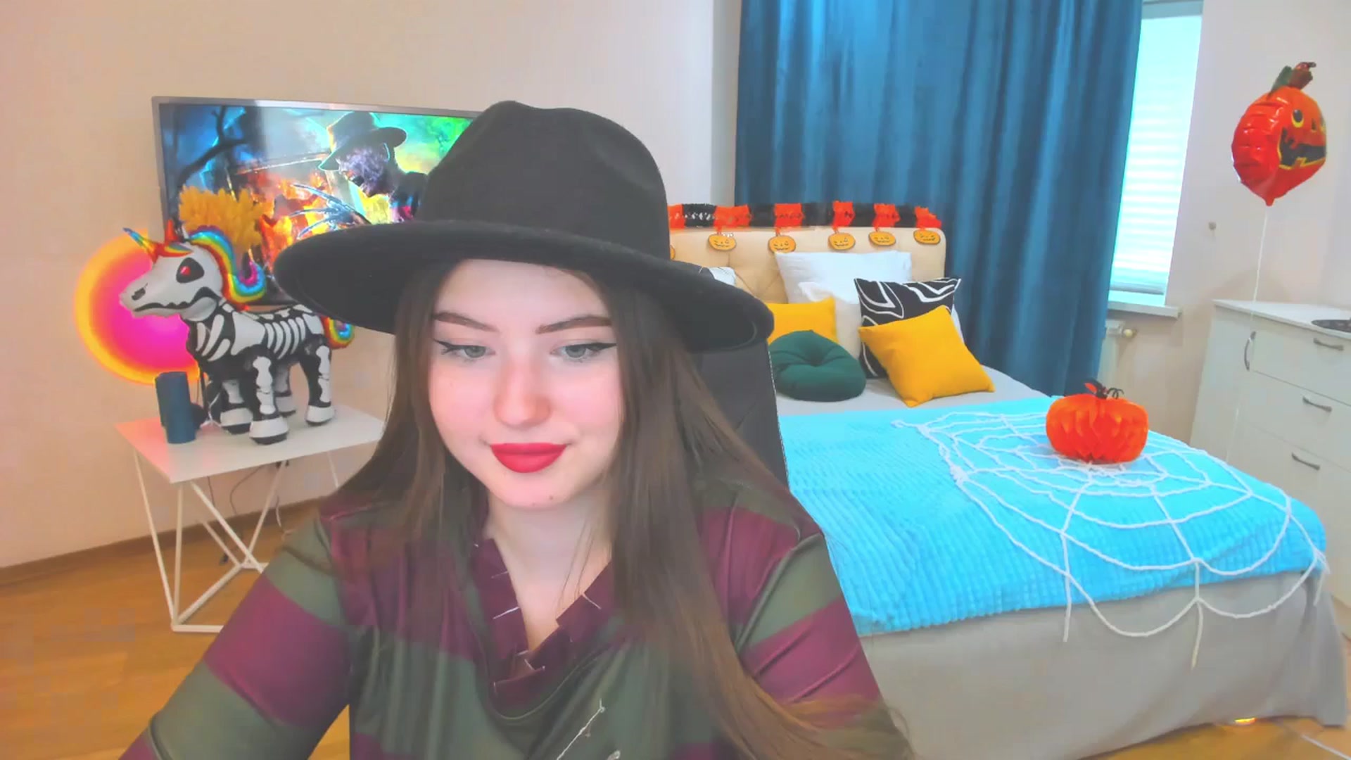 Gallery image thumbnail from AdmireMyEyes's myfreecams stream on, 10/31/2023, 09:53 image 19 of 20