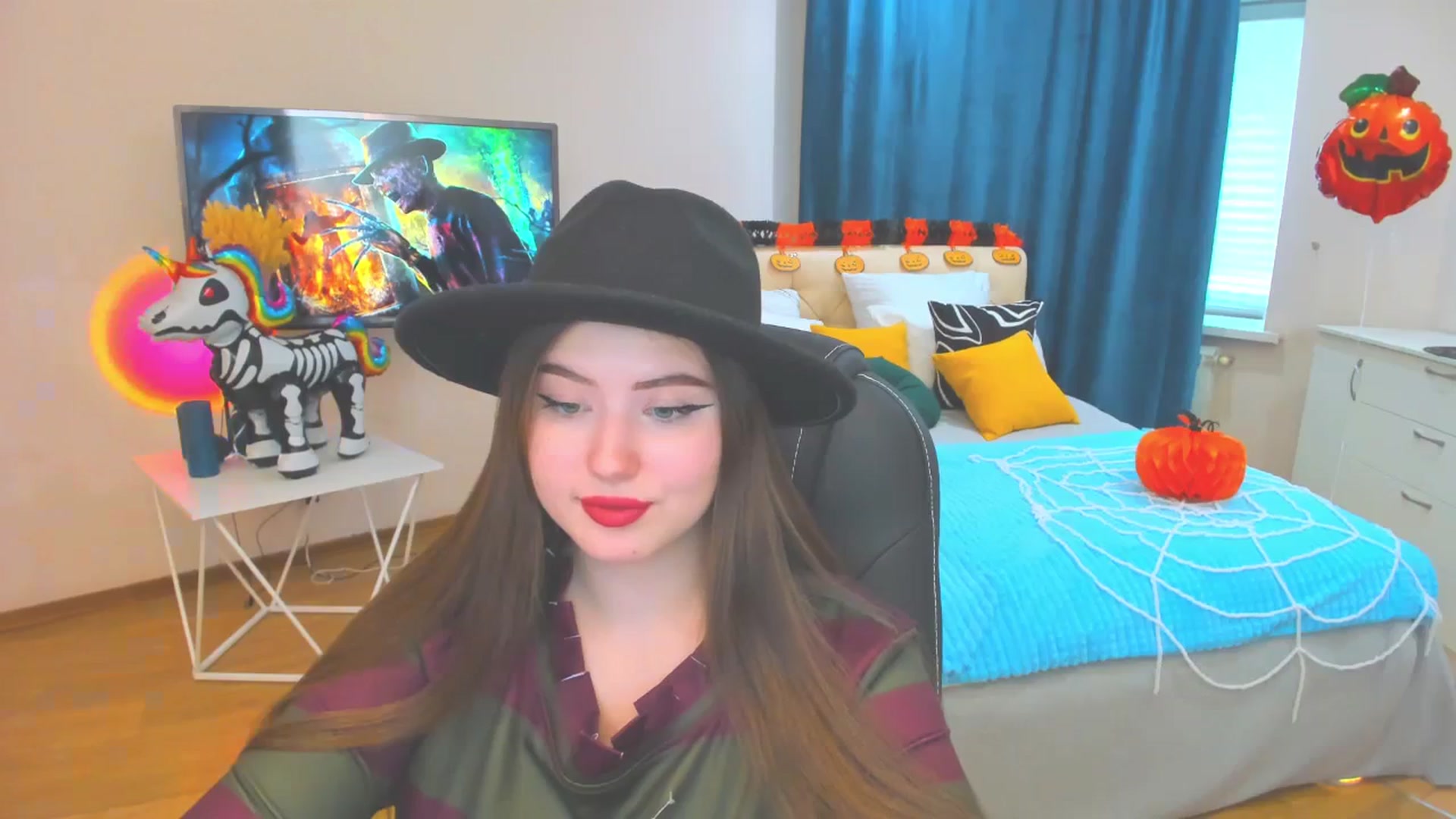 Gallery image thumbnail from AdmireMyEyes's myfreecams stream on, 10/31/2023, 09:53 image 16 of 20