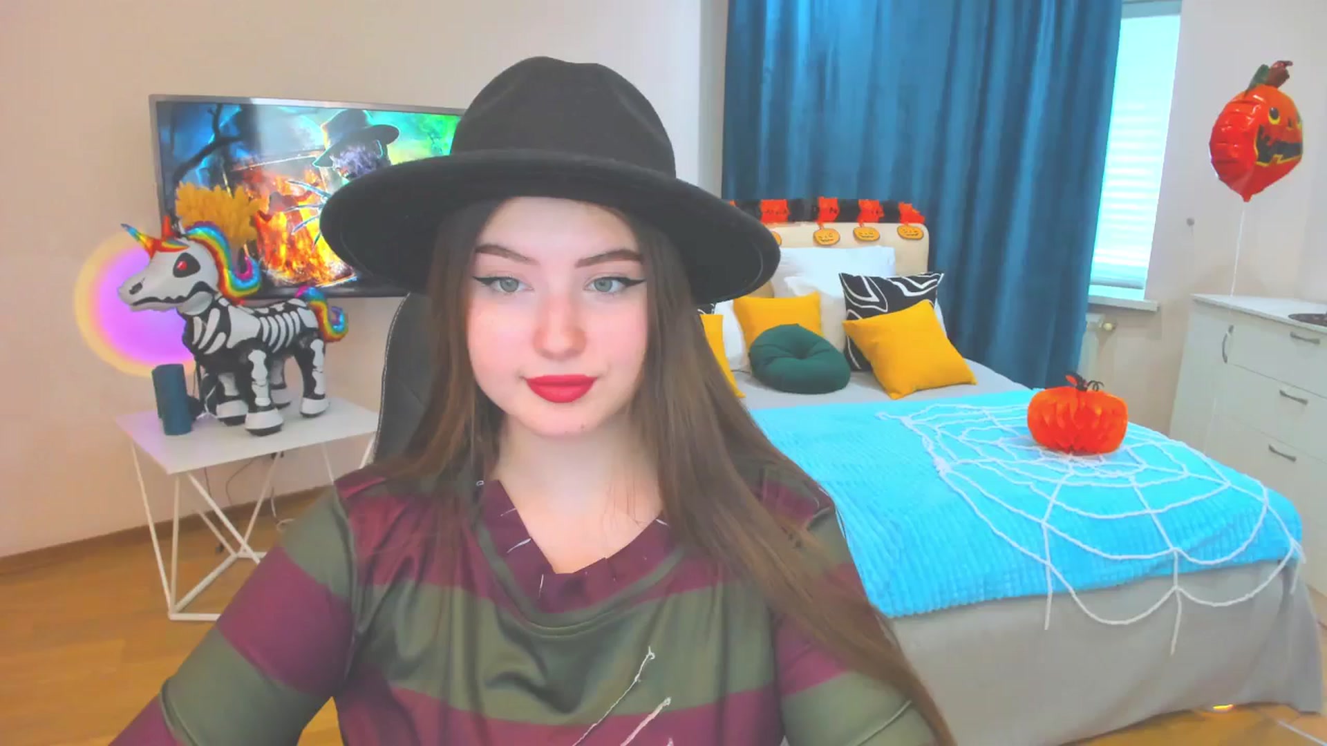 Gallery image thumbnail from AdmireMyEyes's myfreecams stream on, 10/31/2023, 09:53 image 18 of 20
