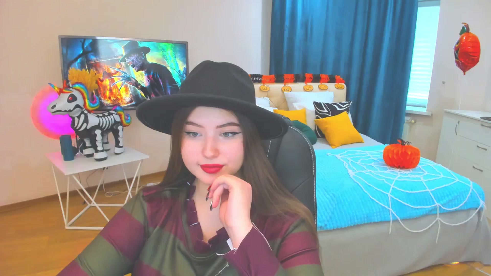Gallery image thumbnail from AdmireMyEyes's myfreecams stream on, 10/31/2023, 09:53 image 14 of 20