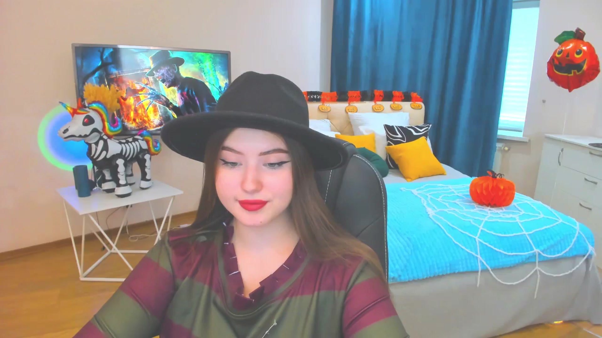 Gallery image thumbnail from AdmireMyEyes's myfreecams stream on, 10/31/2023, 09:53 image 13 of 20